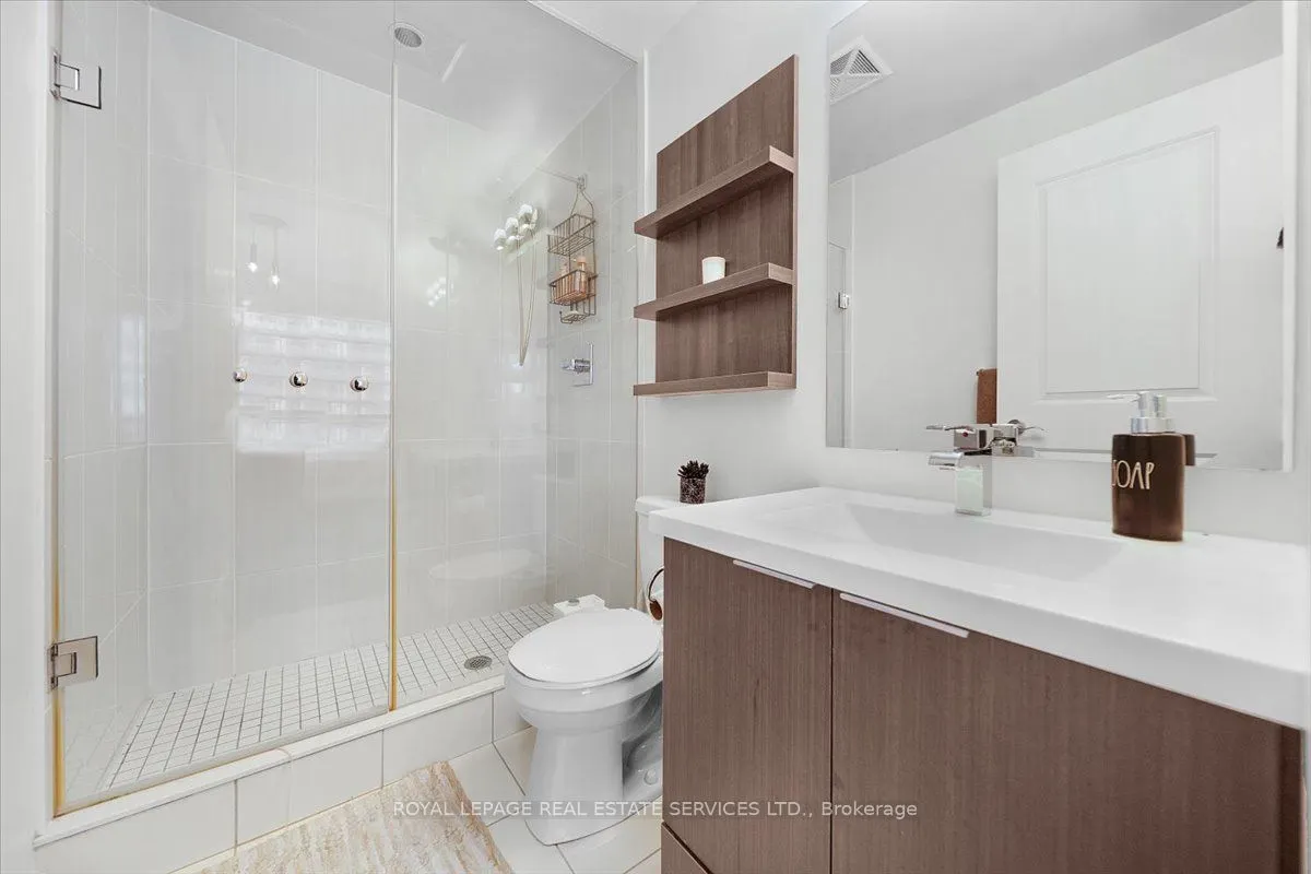 16 Brookers Lane, #3507