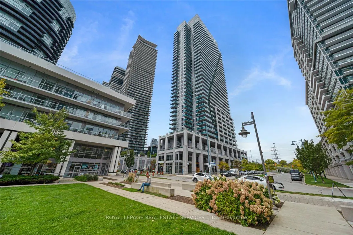 16 Brookers Lane, #3507