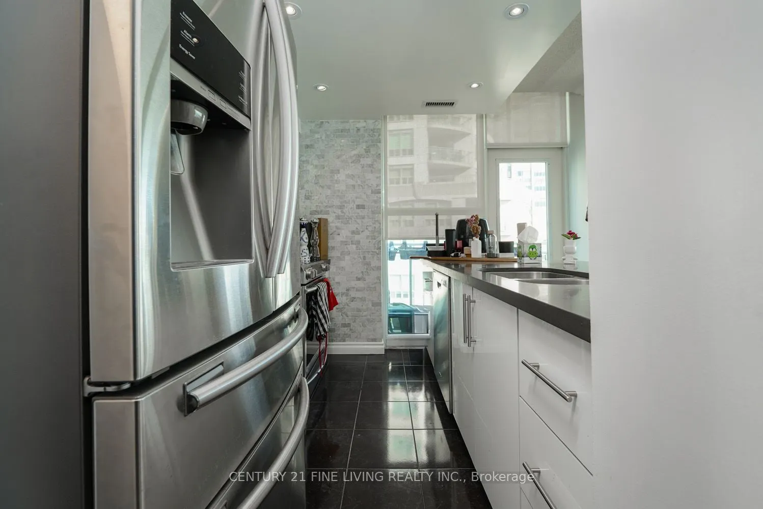 2067 Lake Shore Boulevard W, #904