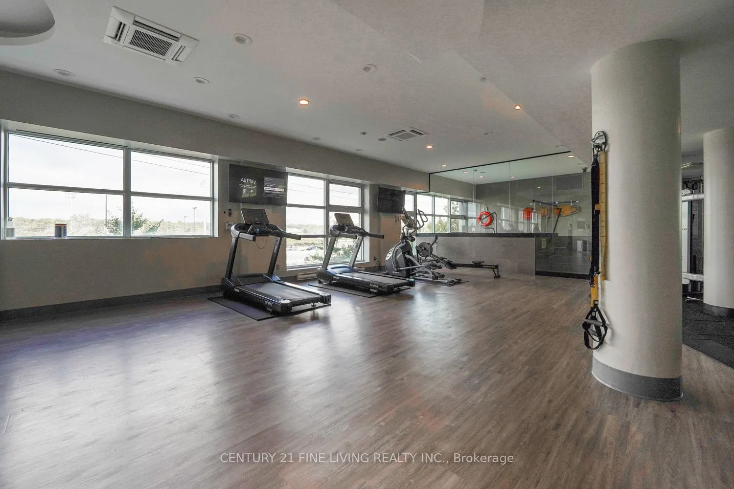 2067 Lake Shore Boulevard W, #904