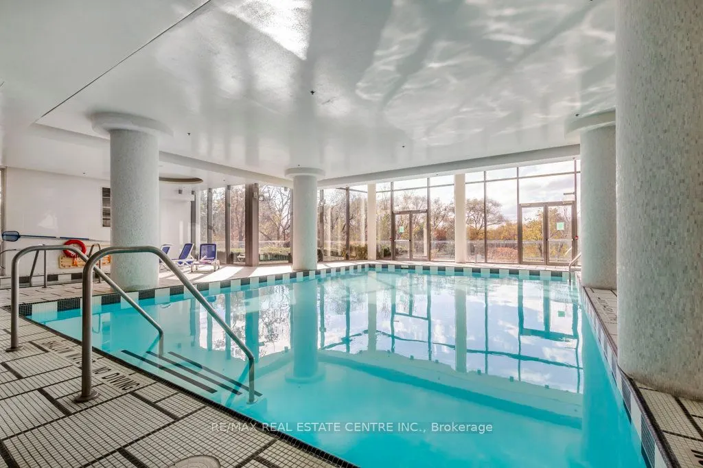 90 Parklawn Road, #1712