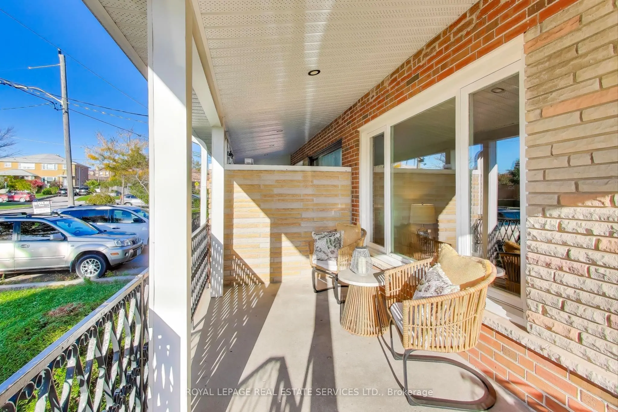 135 Giltspur Drive
