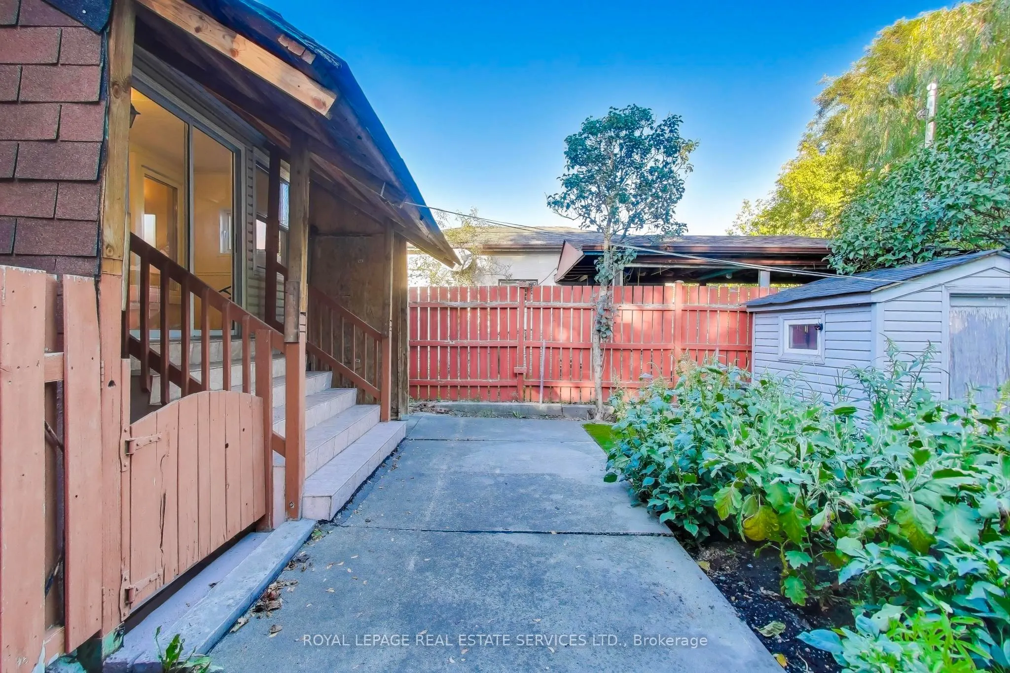 135 Giltspur Drive