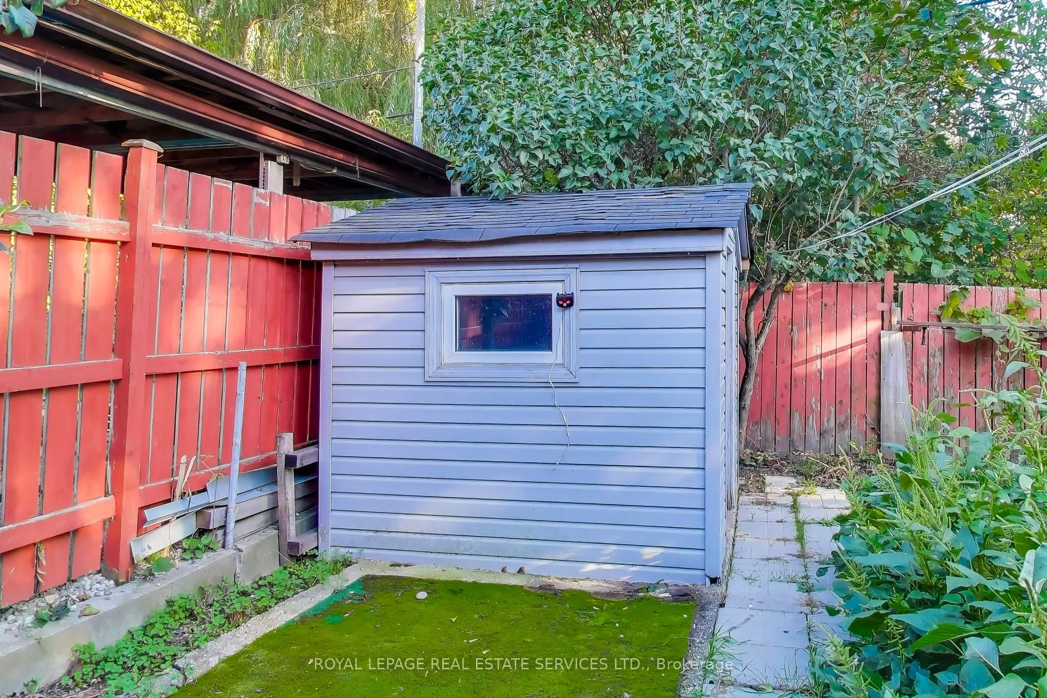 135 Giltspur Drive