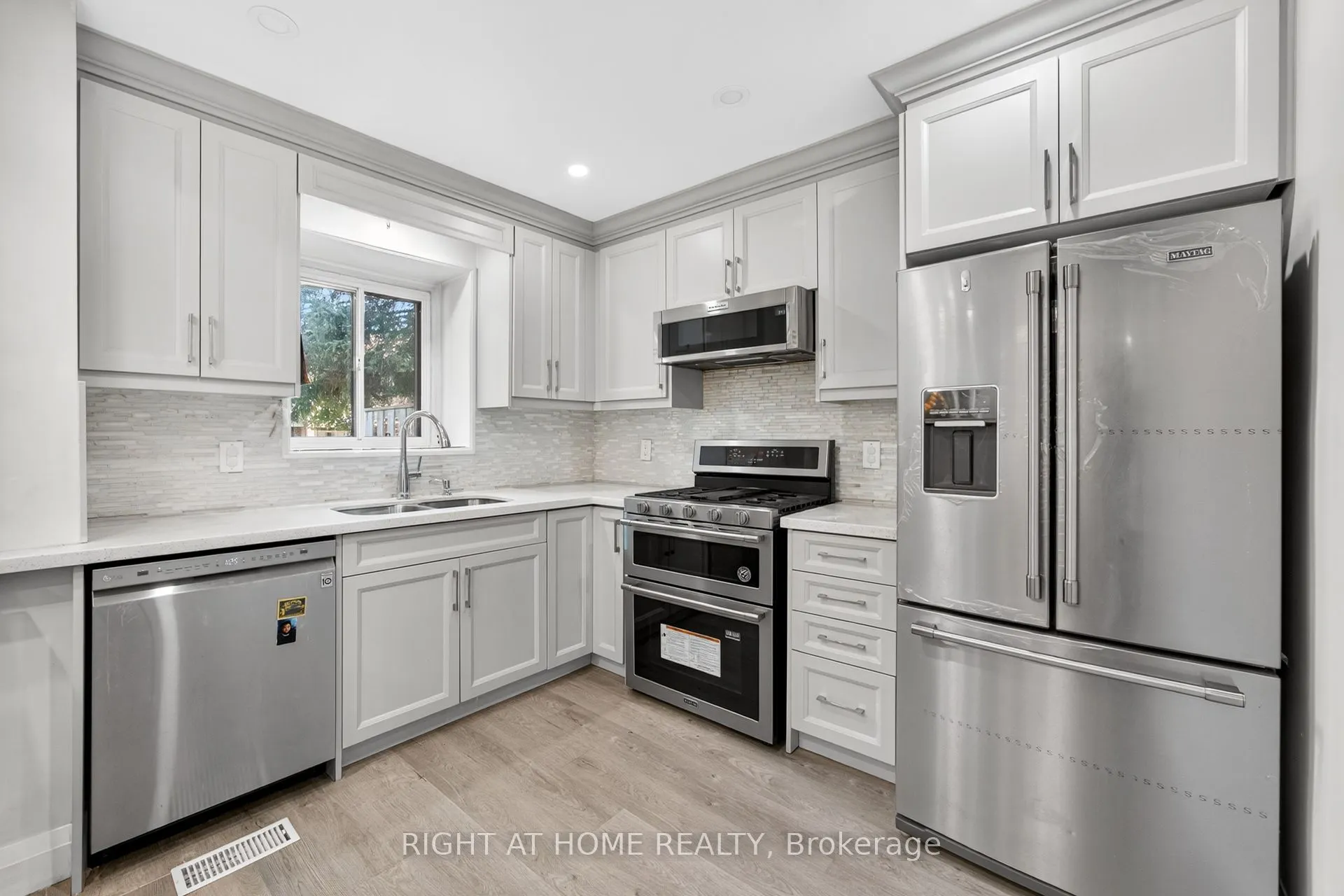 2605 Woodchester Drive, #32