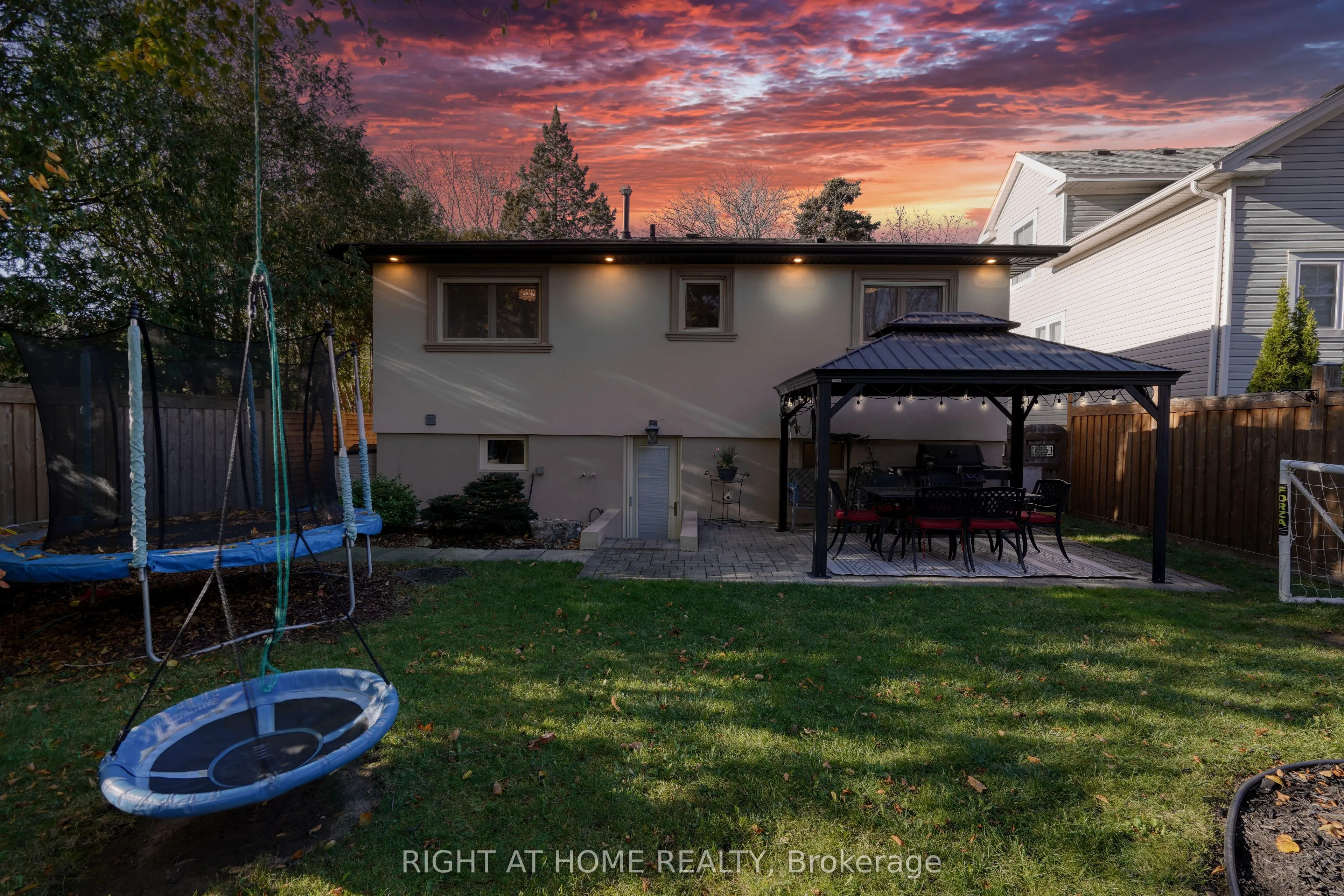 220 Overton Place