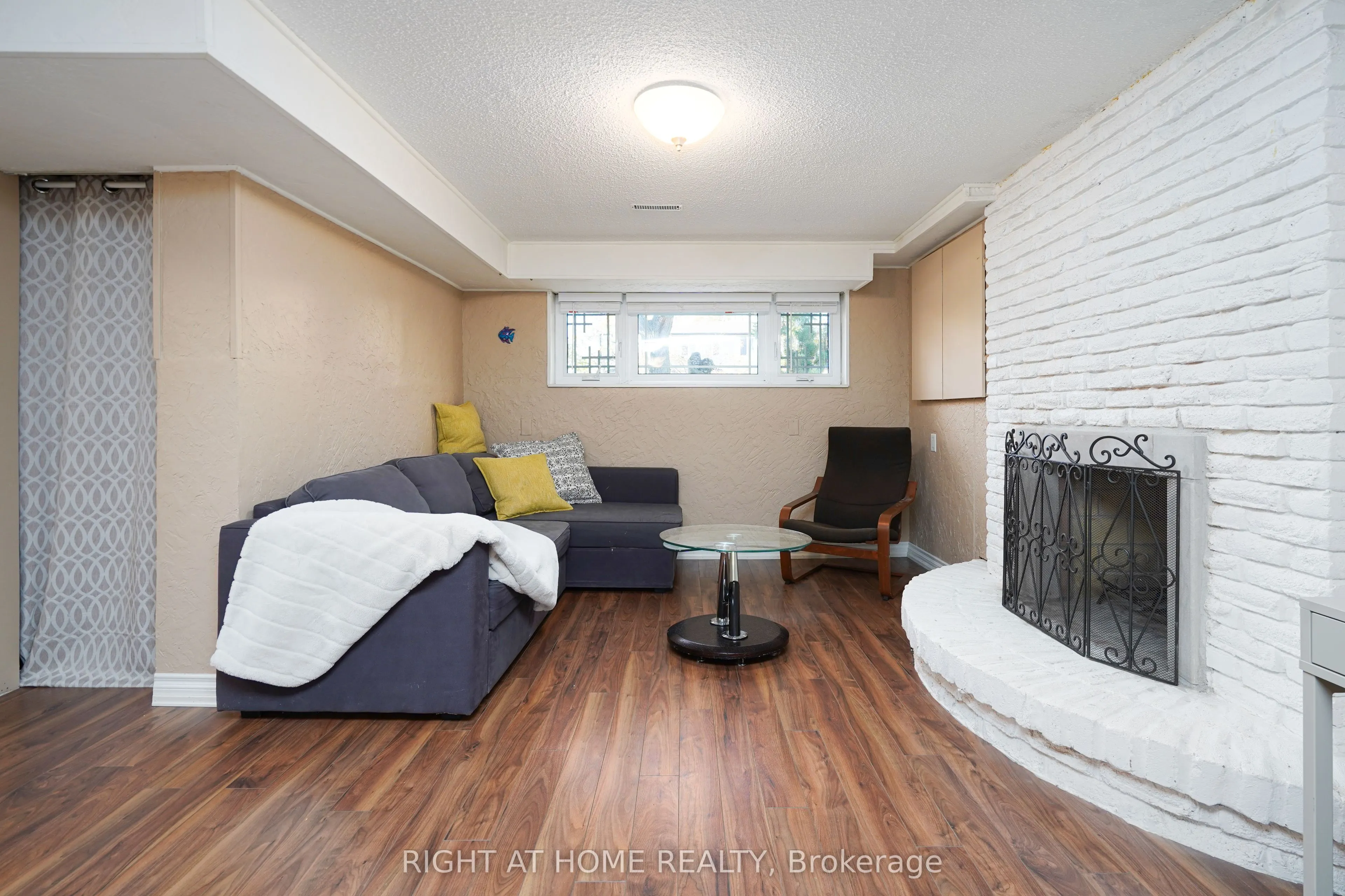 220 Overton Place