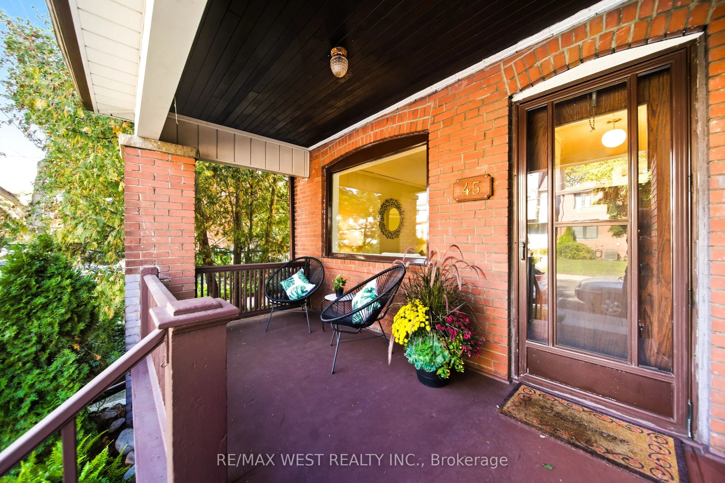 45 Deforest Road