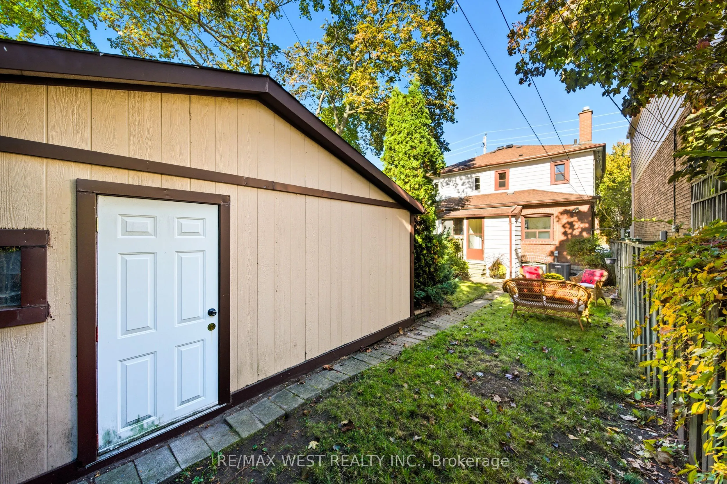 45 Deforest Road