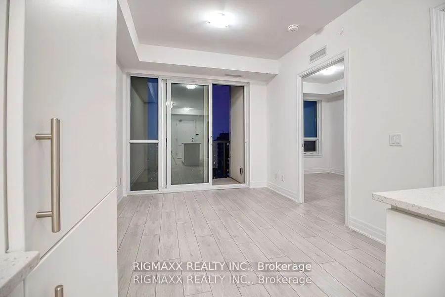 30 Elm Drive W, #1811