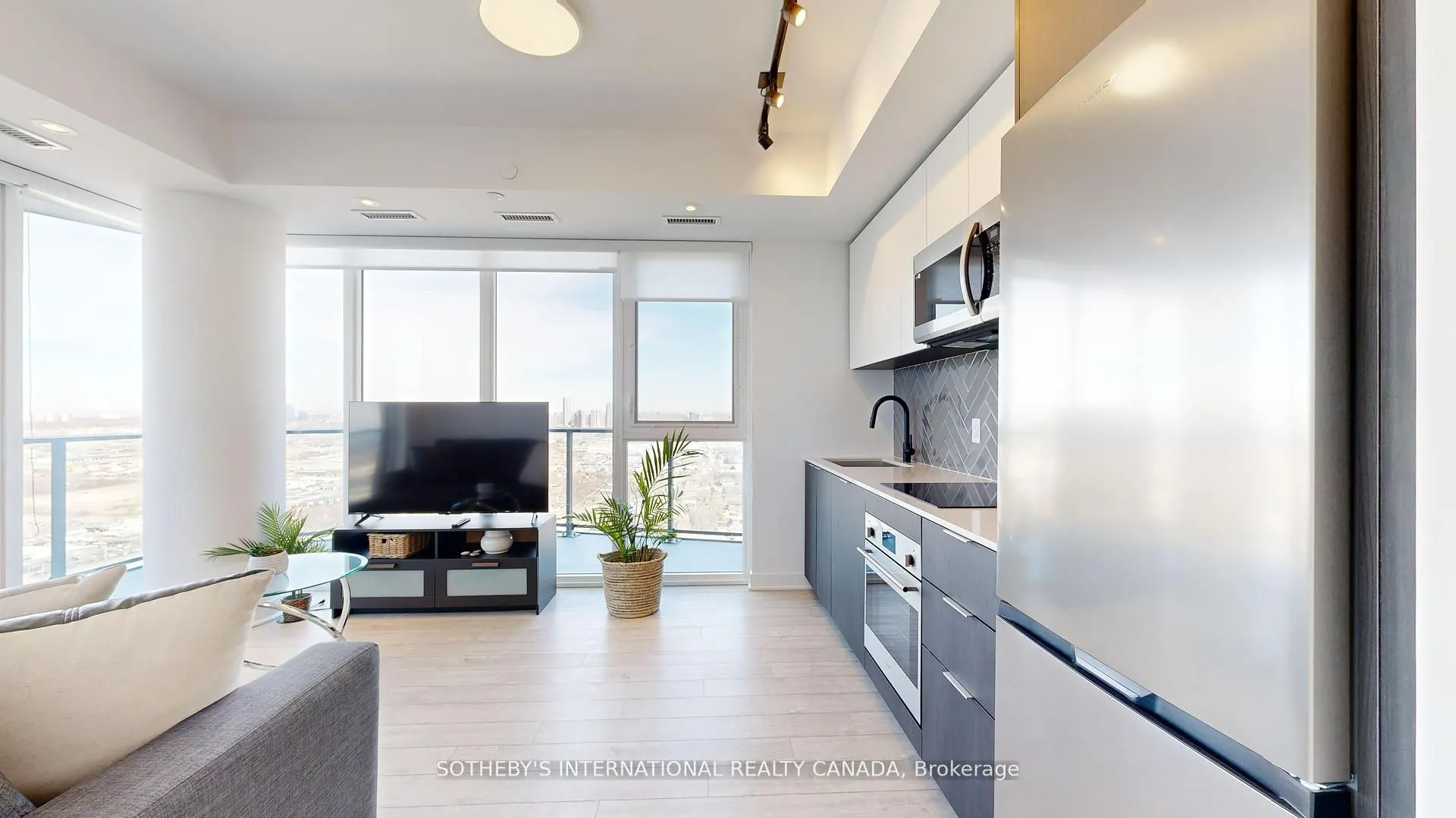36 Zorra Street, #3103