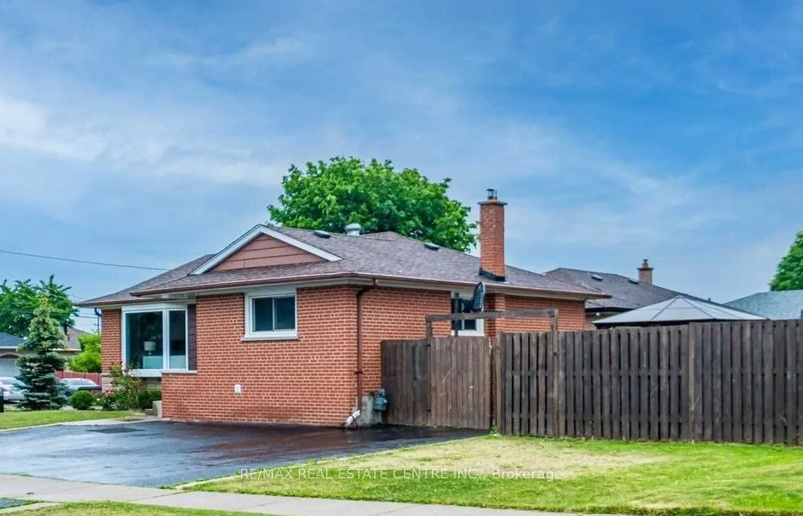 2 Milner Road