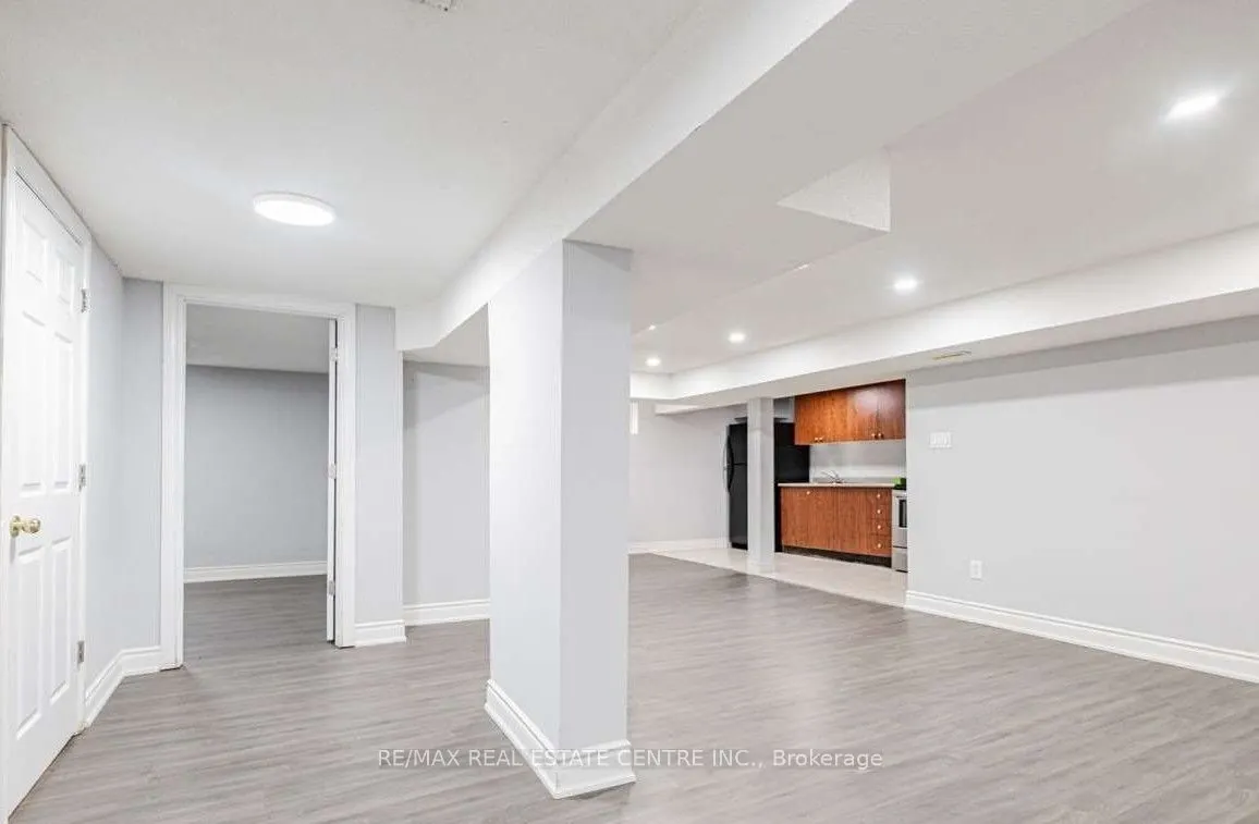 2 Milner Road