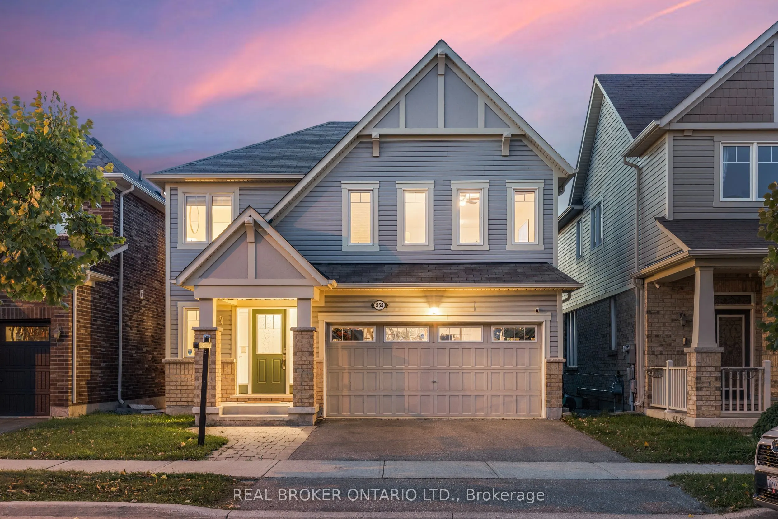 565 Attenborough Terrace