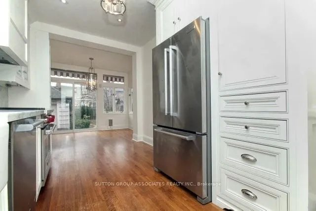 36 Glenholme Avenue, #Main
