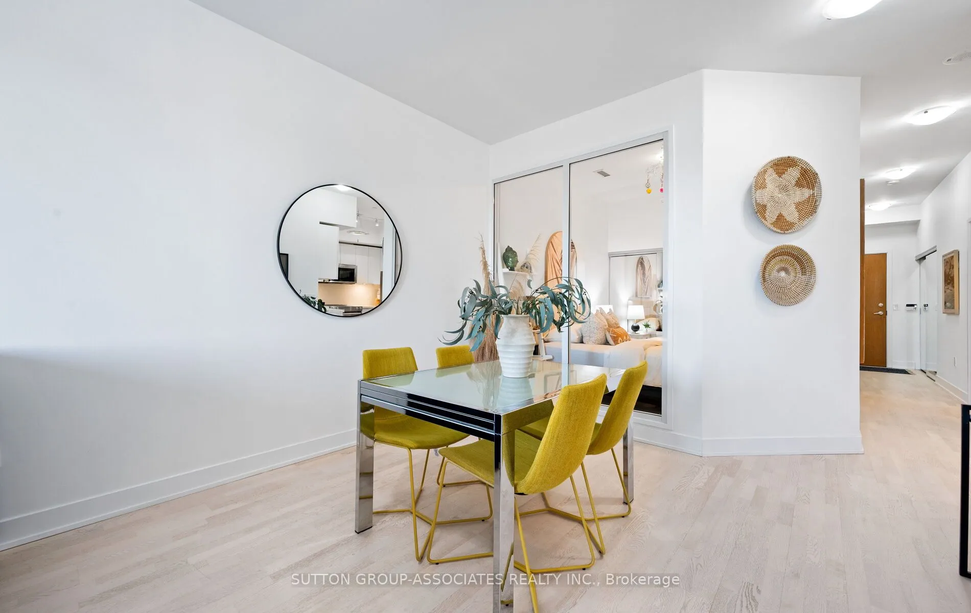 20 Shore Breeze Drive, #703