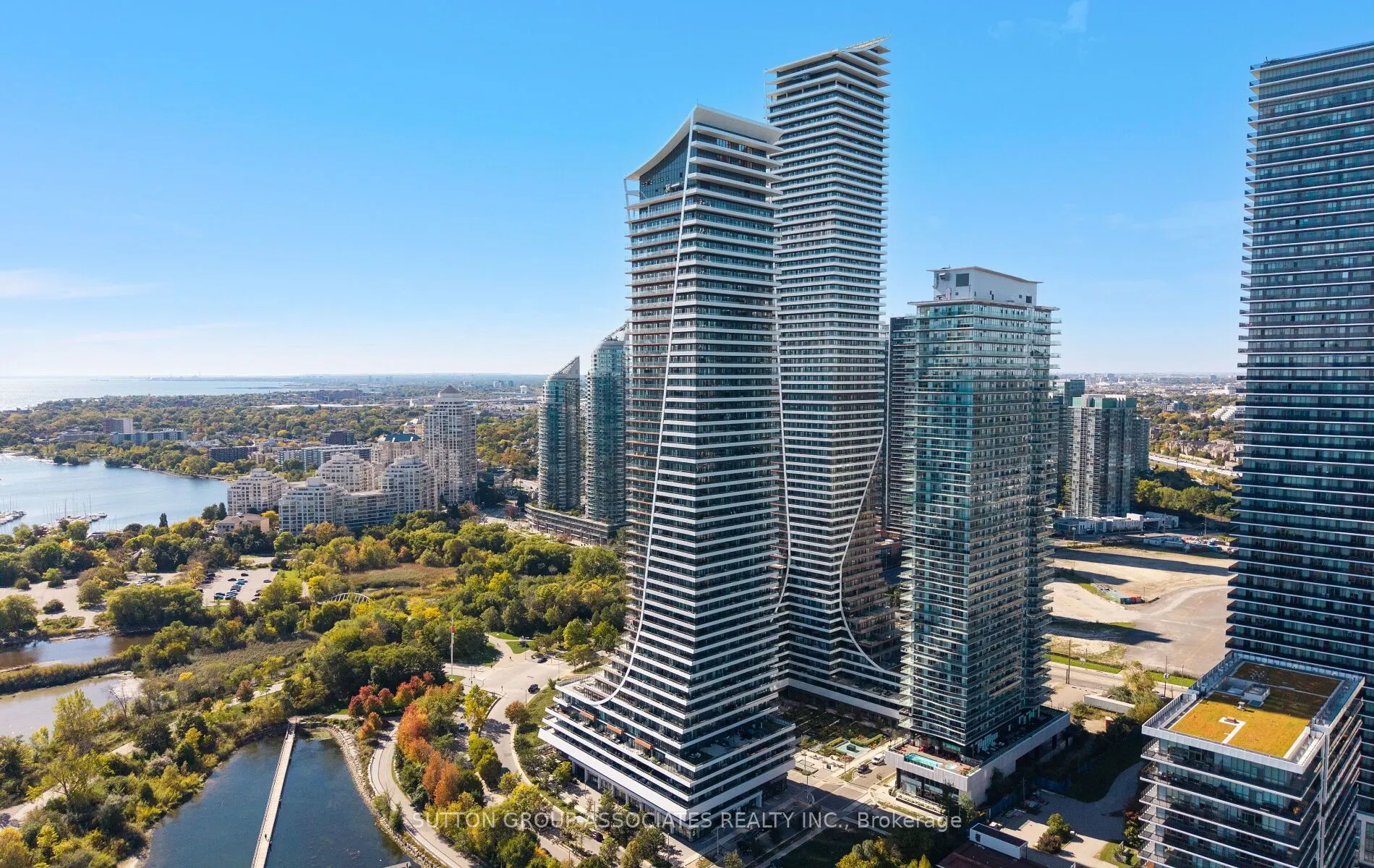 20 Shore Breeze Drive, #703