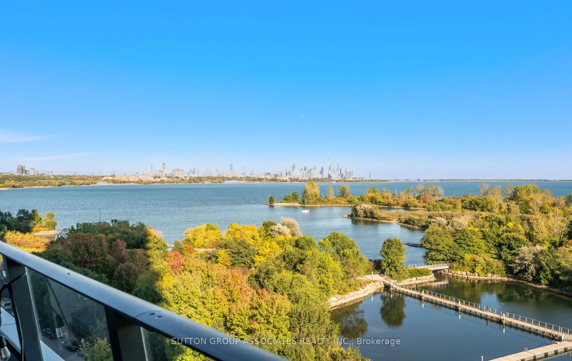 20 Shore Breeze Drive, #703