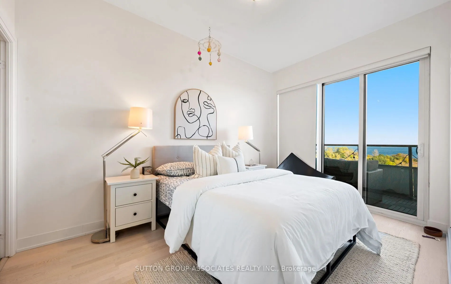 20 Shore Breeze Drive, #703
