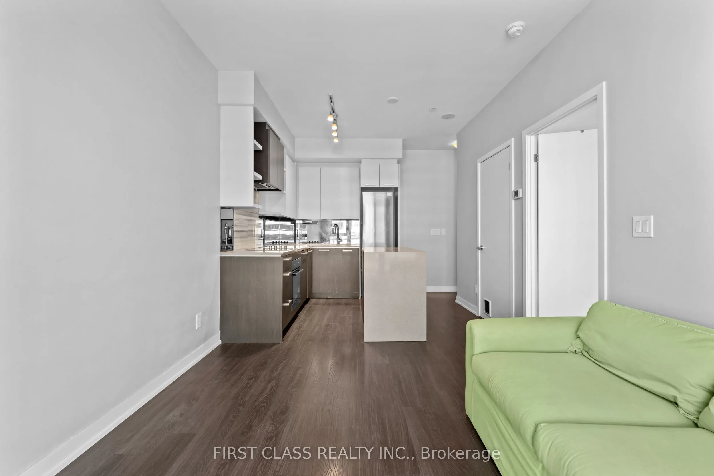 1830 Bloor Street W, #1020