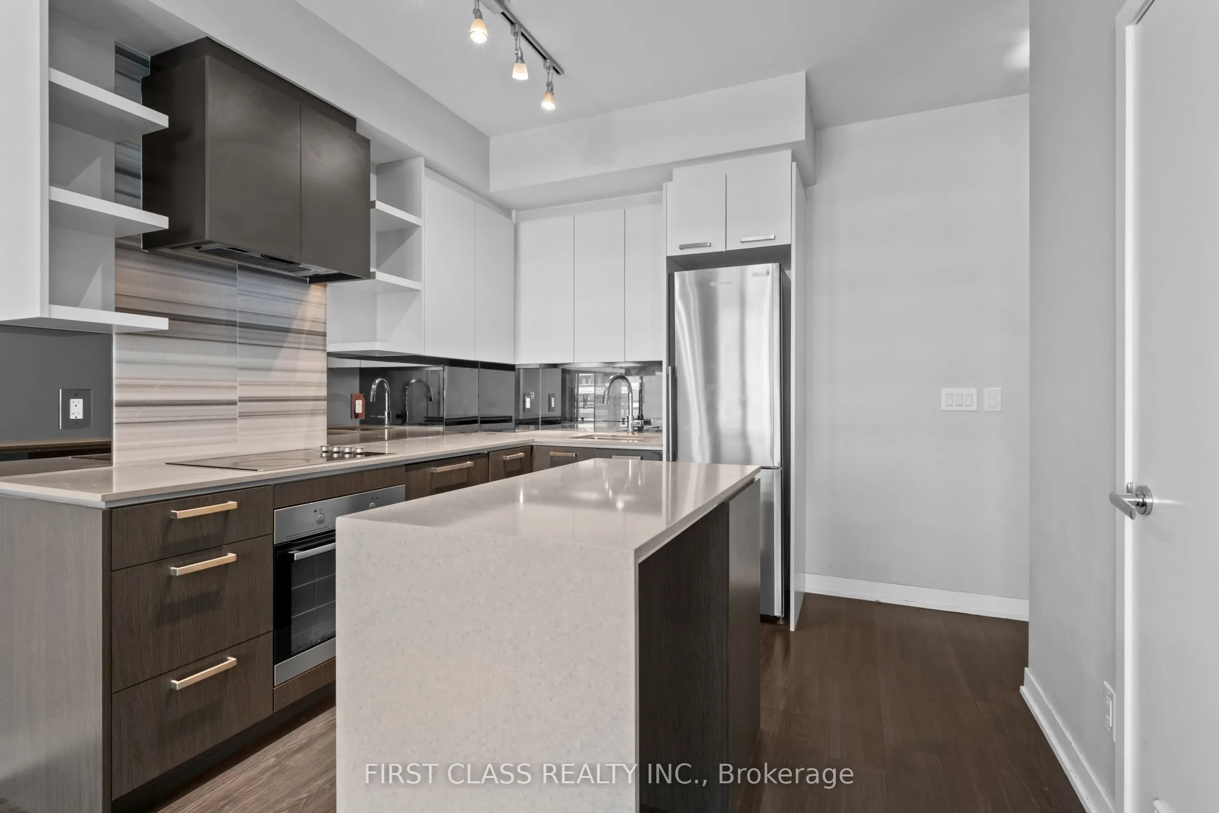1830 Bloor Street W, #1020