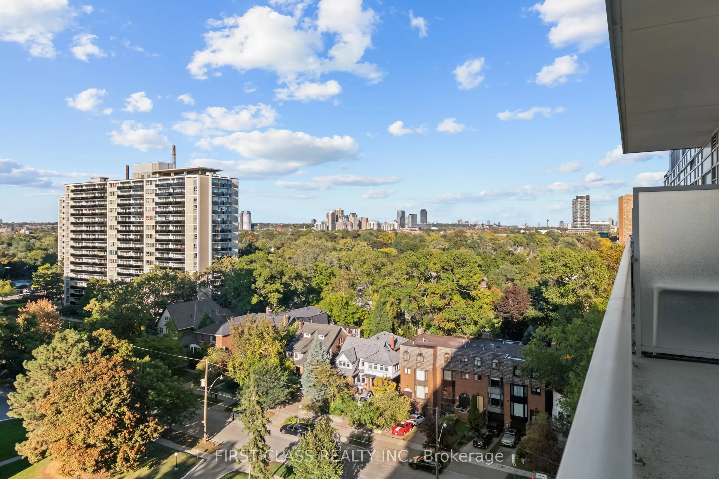 1830 Bloor Street W, #1020
