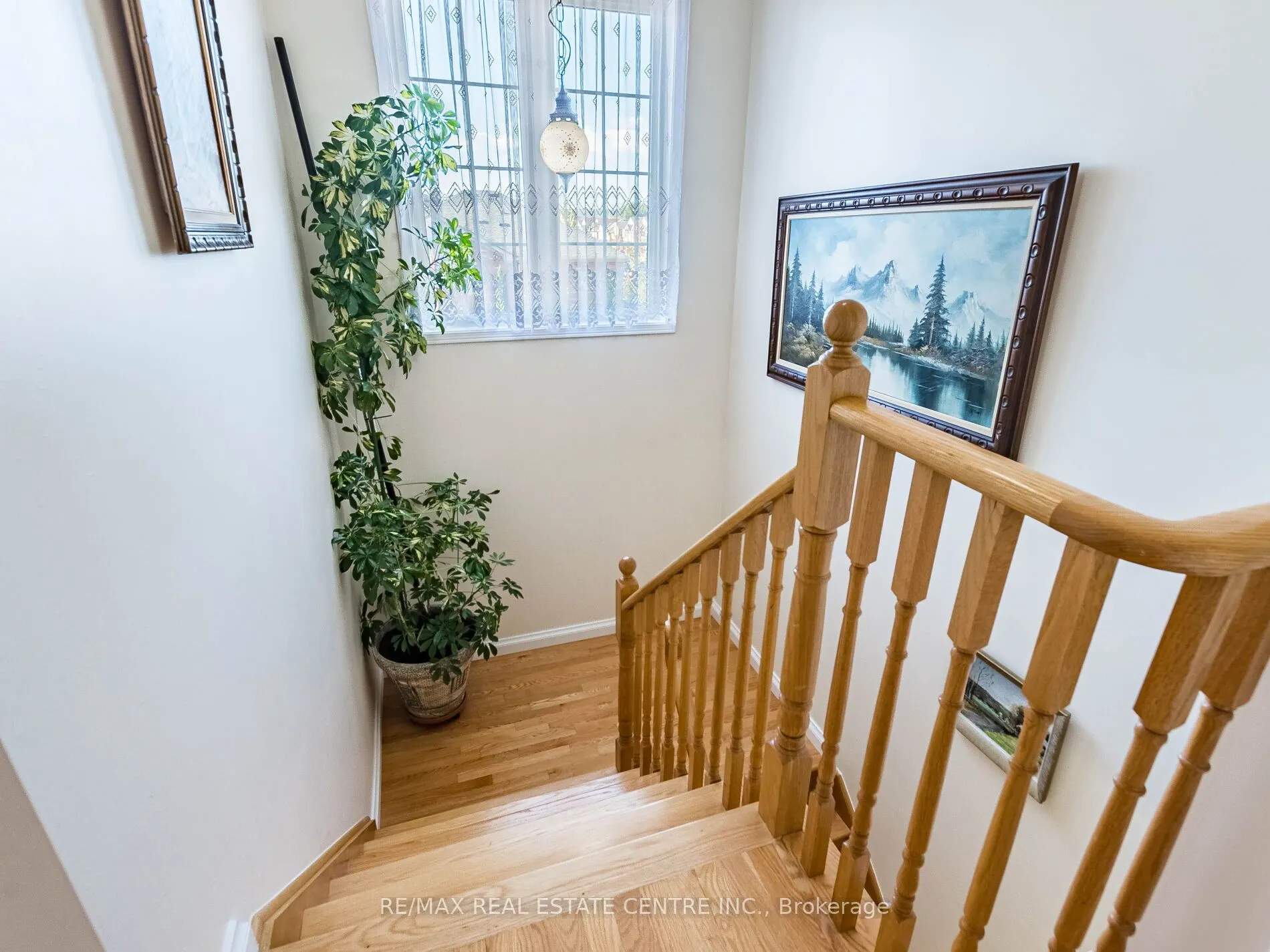 1240 Chapman Crescent