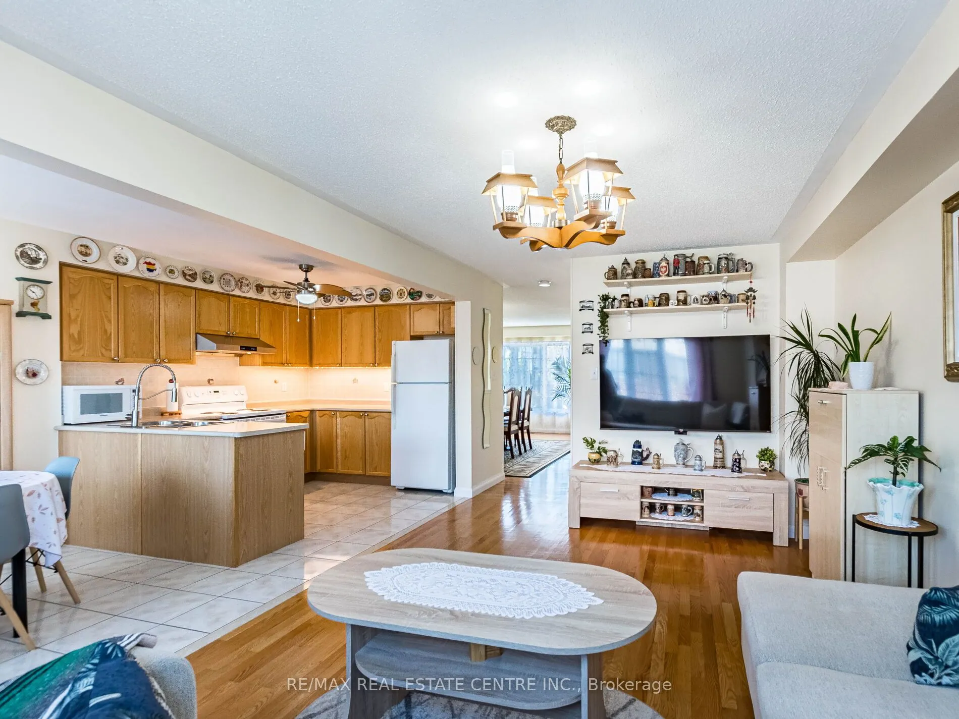 1240 Chapman Crescent