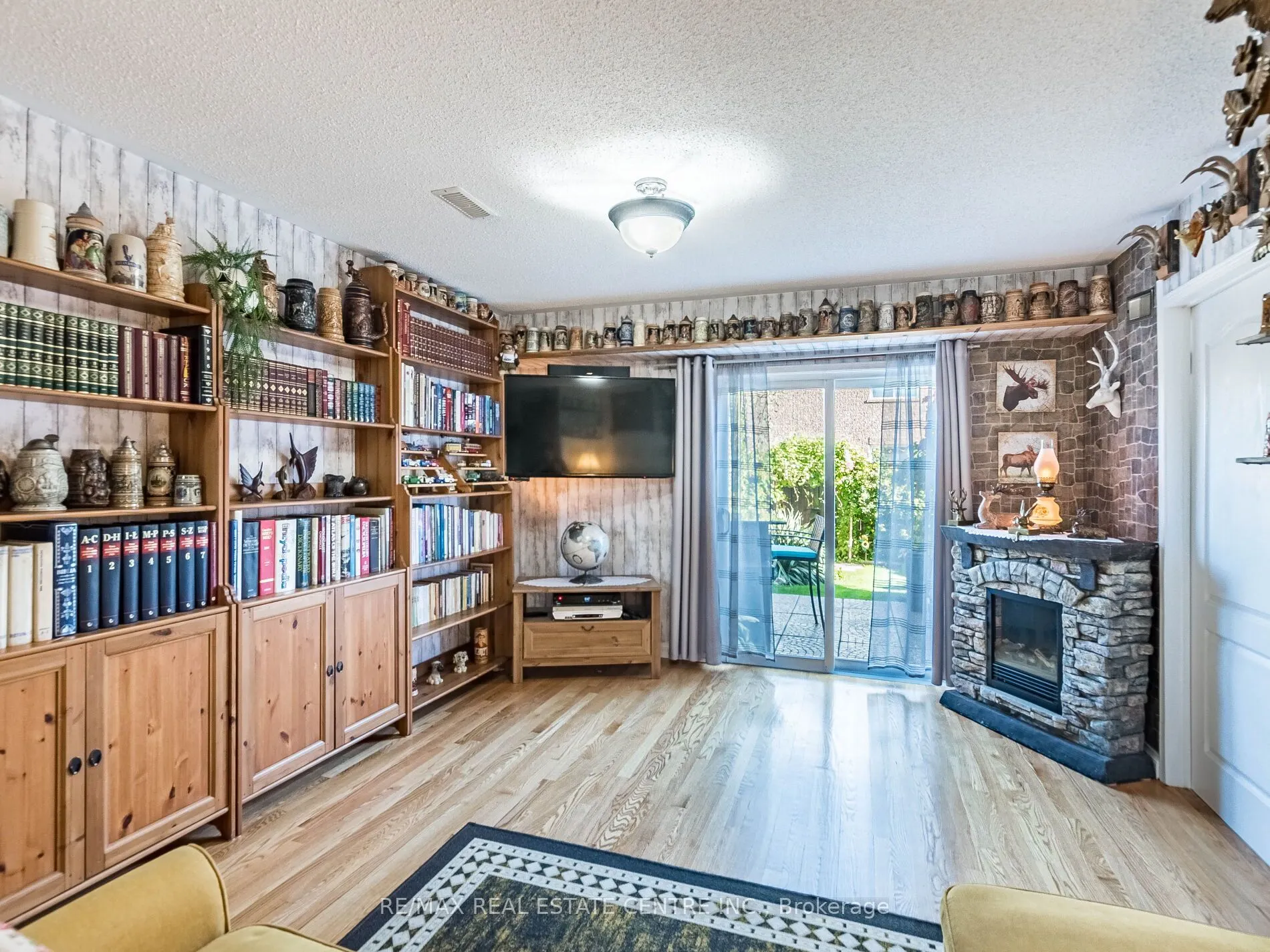 1240 Chapman Crescent
