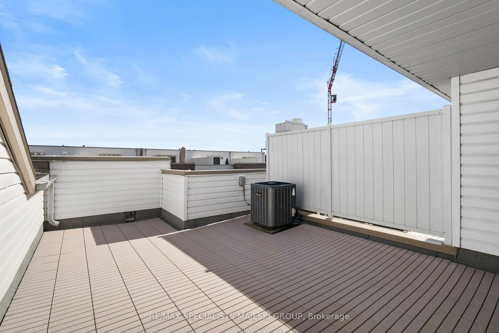 8 Drummond Street, #417