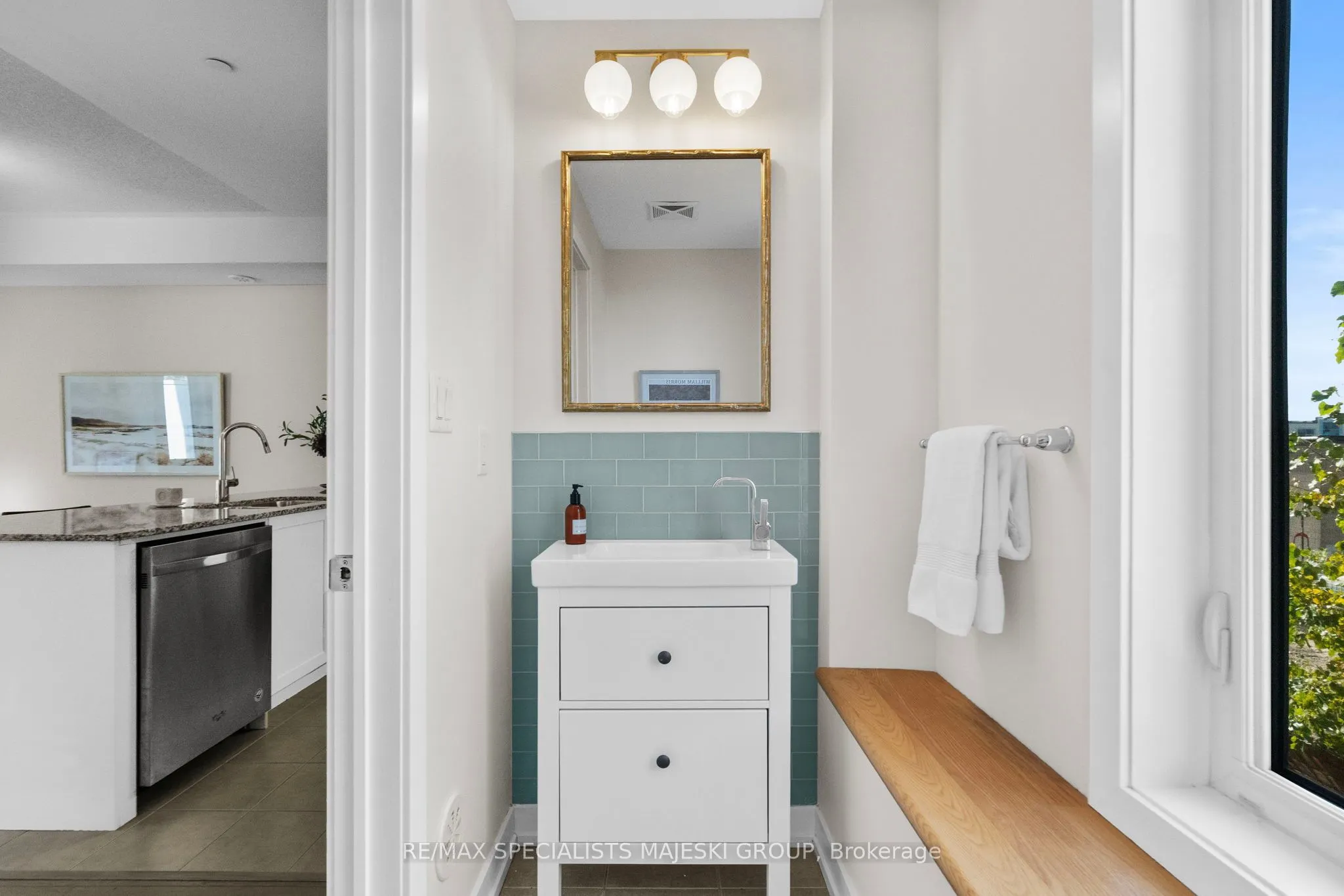 8 Drummond Street, #417