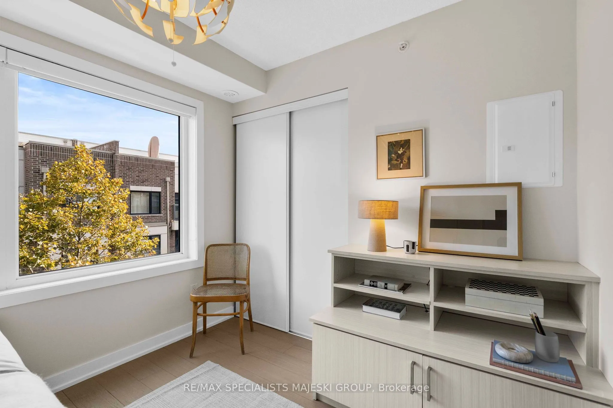 8 Drummond Street, #417