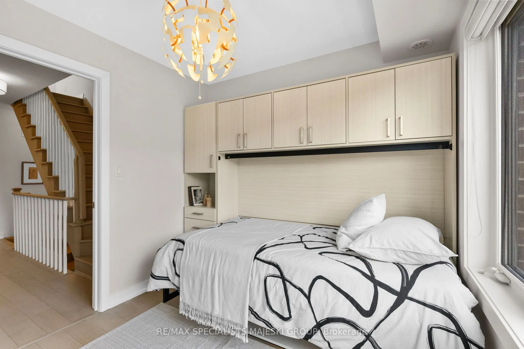 8 Drummond Street, #417