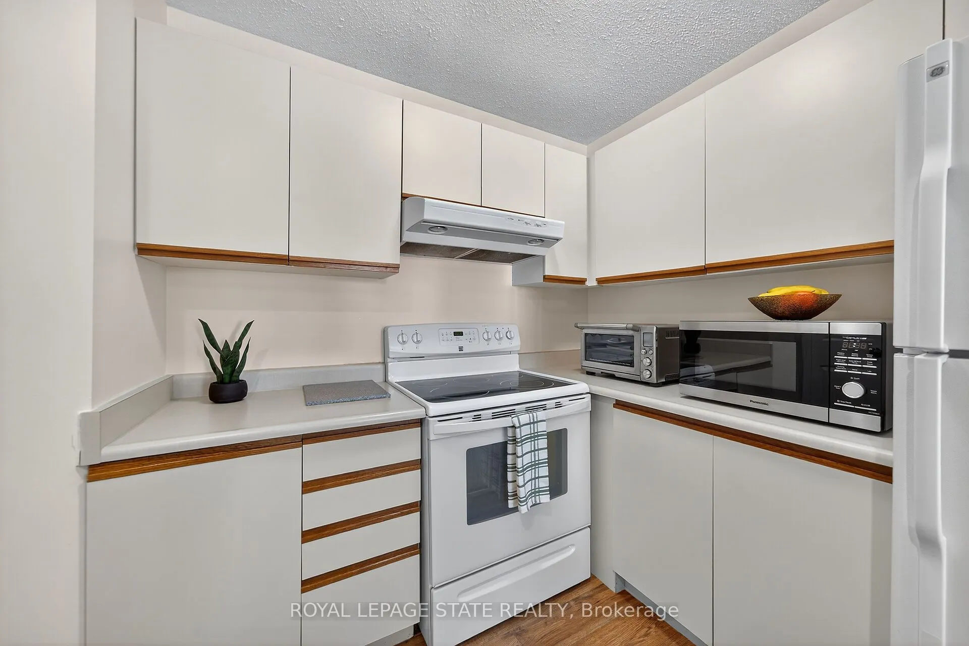 1210 Thorpe Road, #301