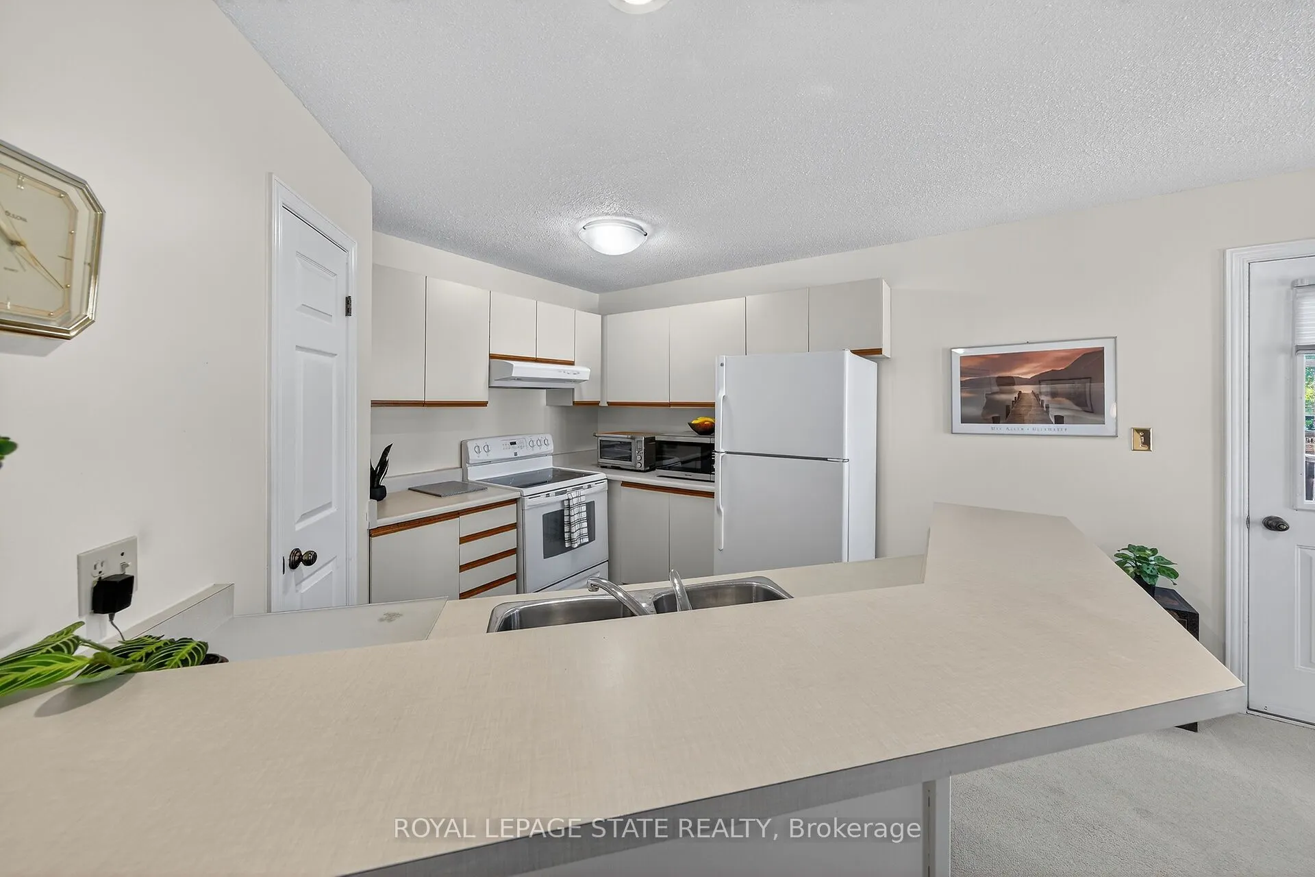 1210 Thorpe Road, #301