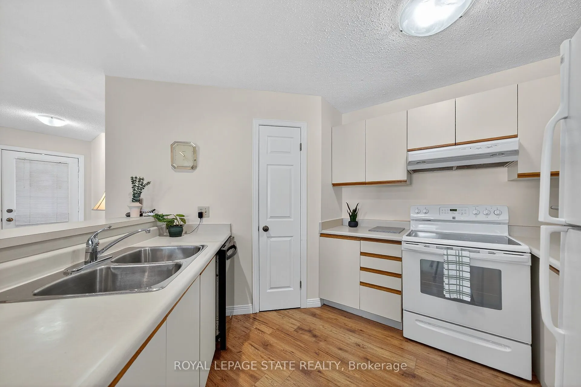 1210 Thorpe Road, #301