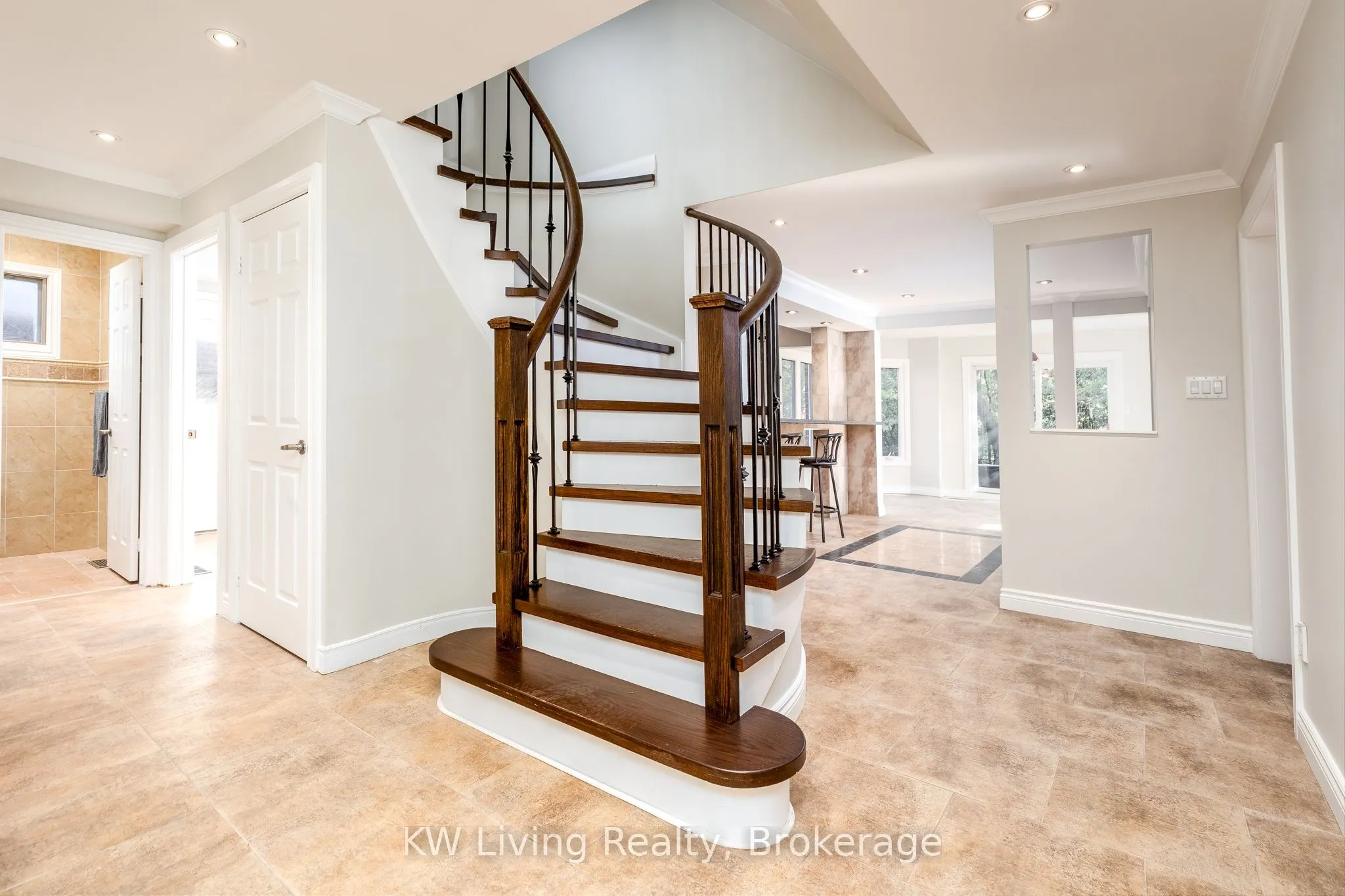 2908 Appleton Court
