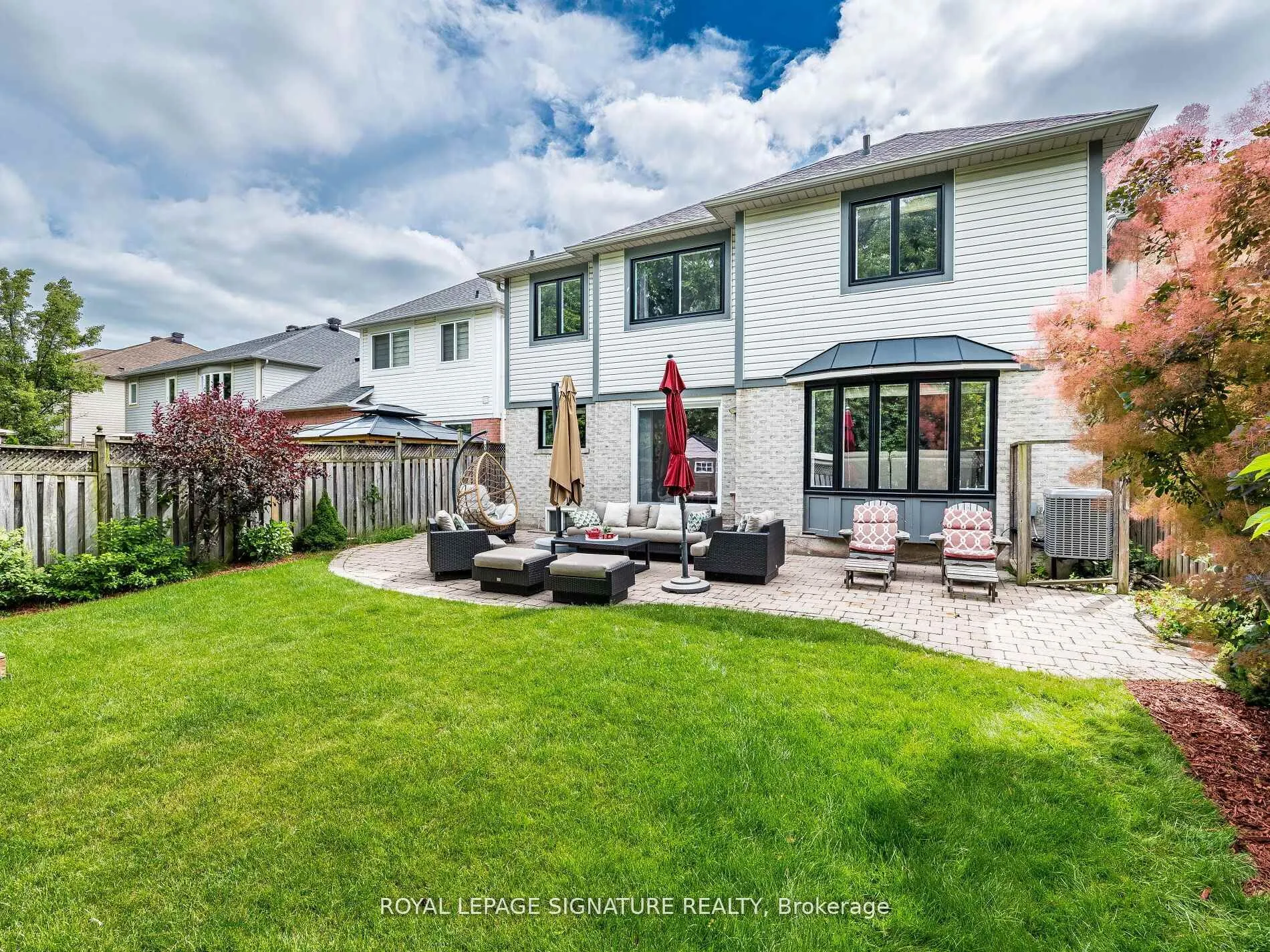 1013 Freeman Trail W