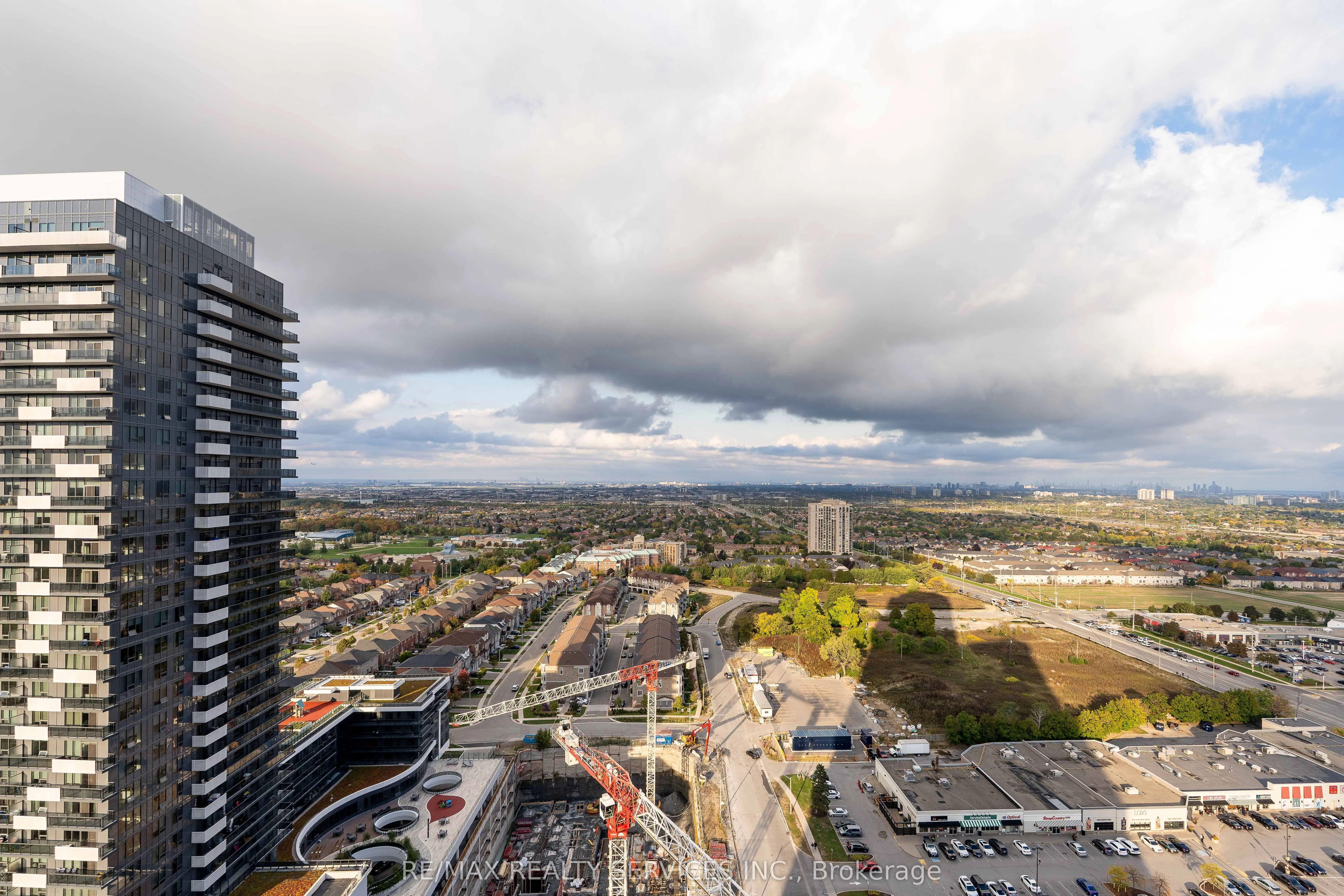 15 Watergarden Drive, #2501