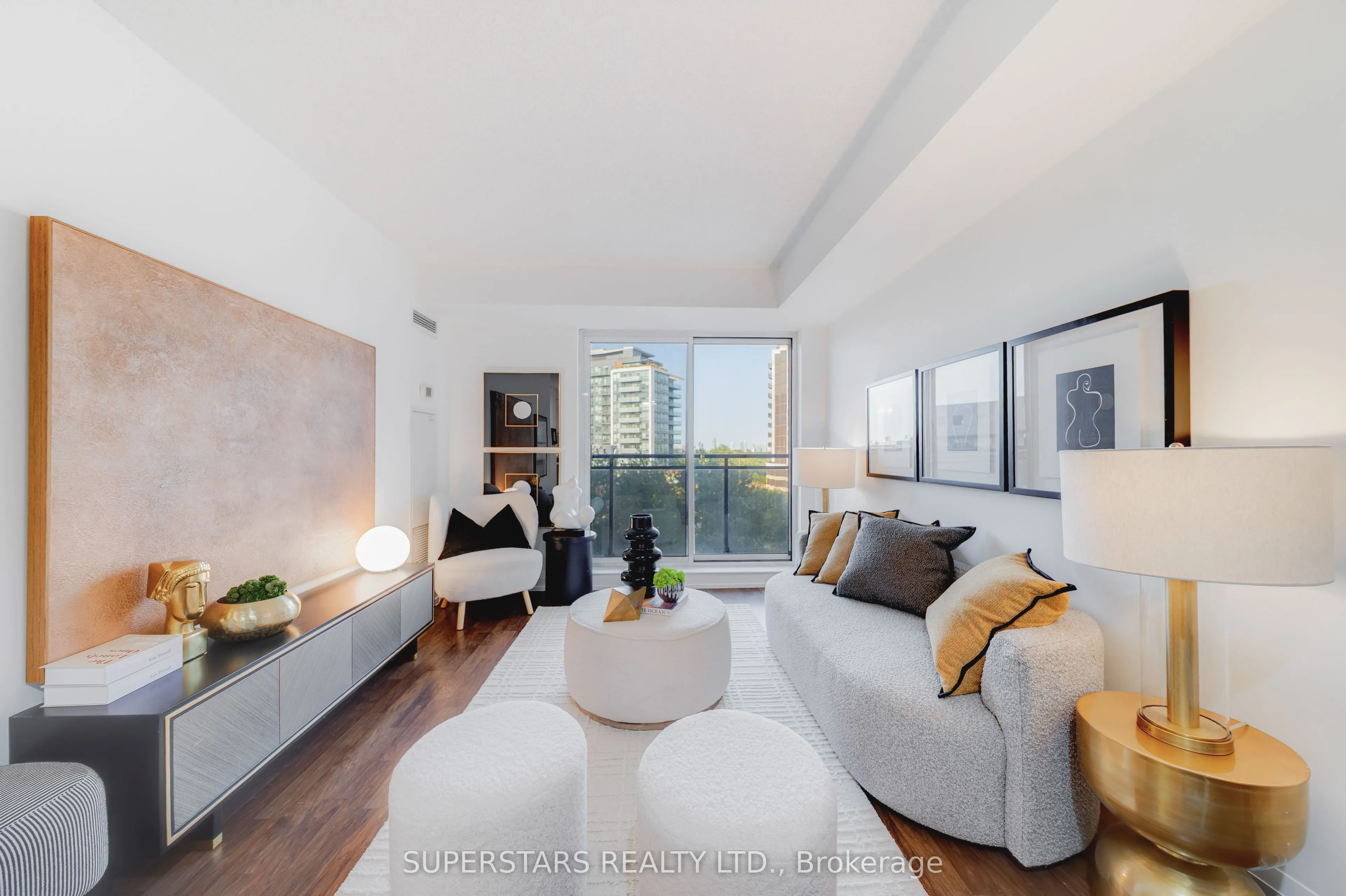 55 De Boers Drive, #502