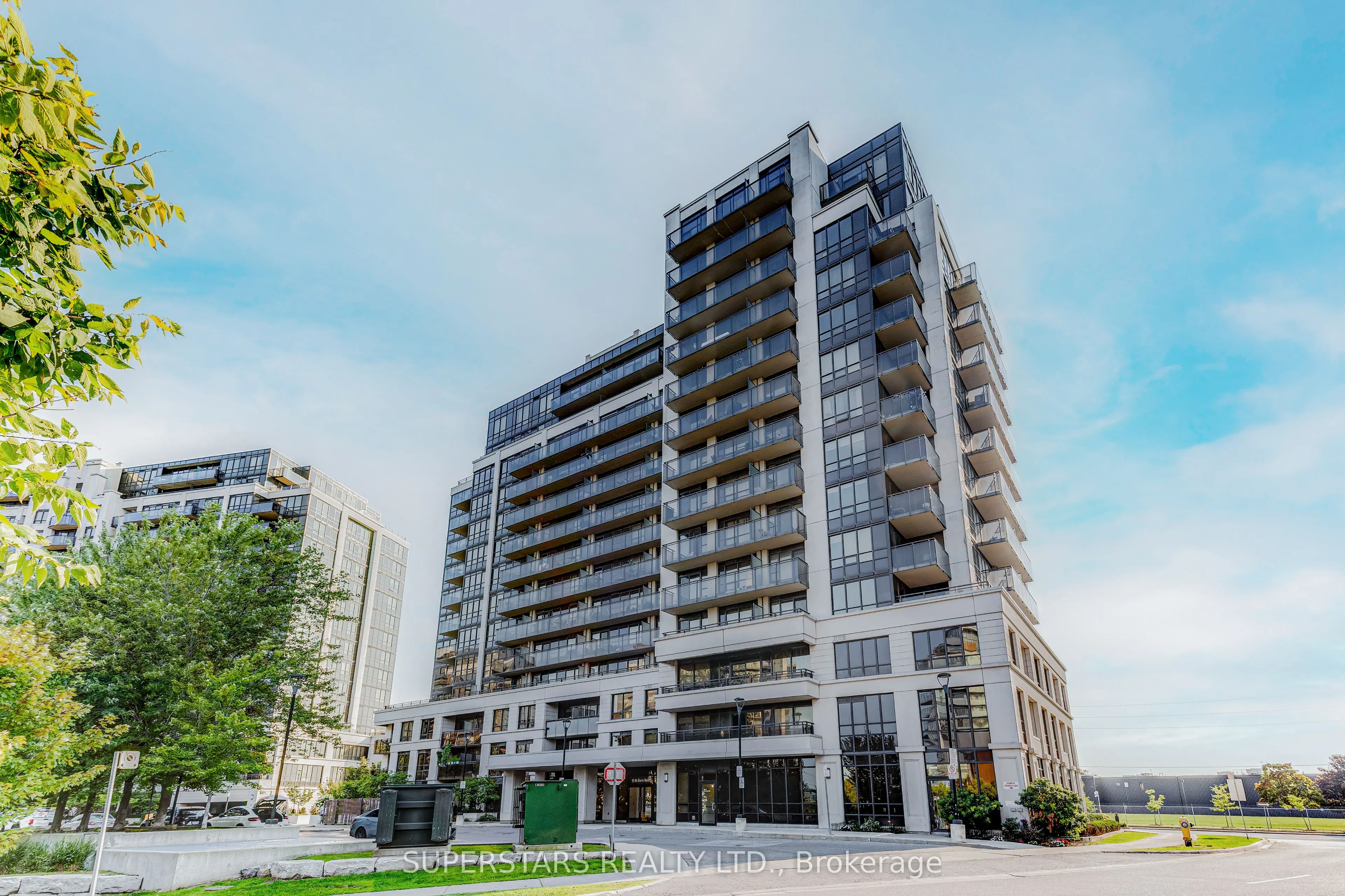 55 De Boers Drive, #502