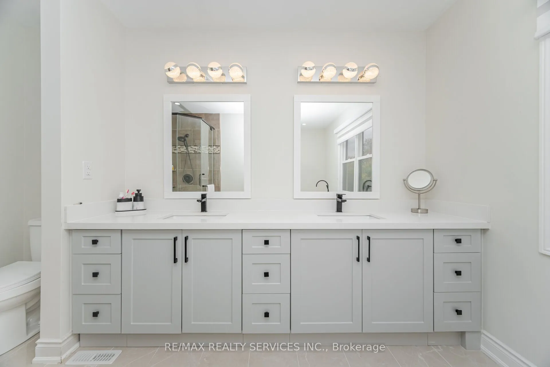14 Snowberry Court