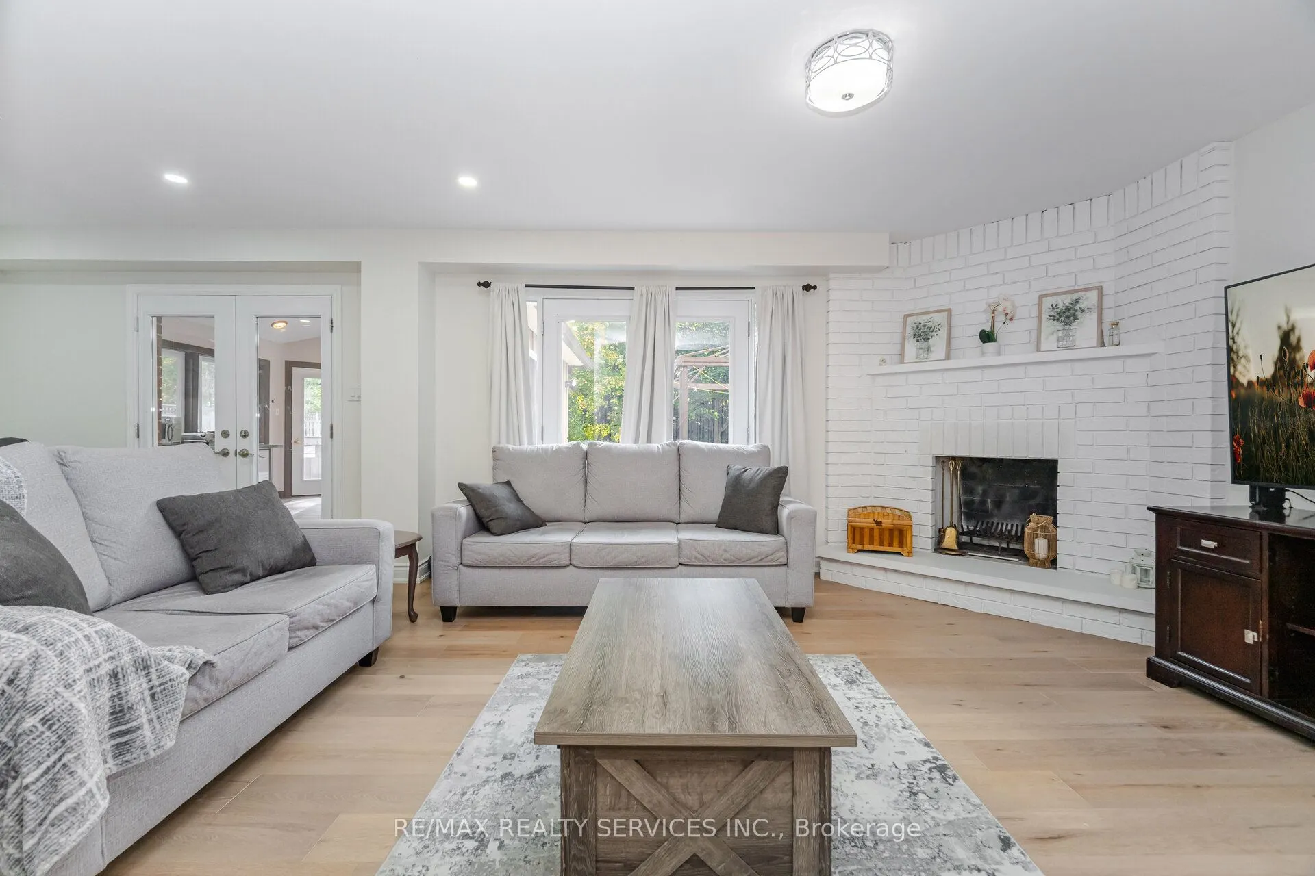 14 Snowberry Court