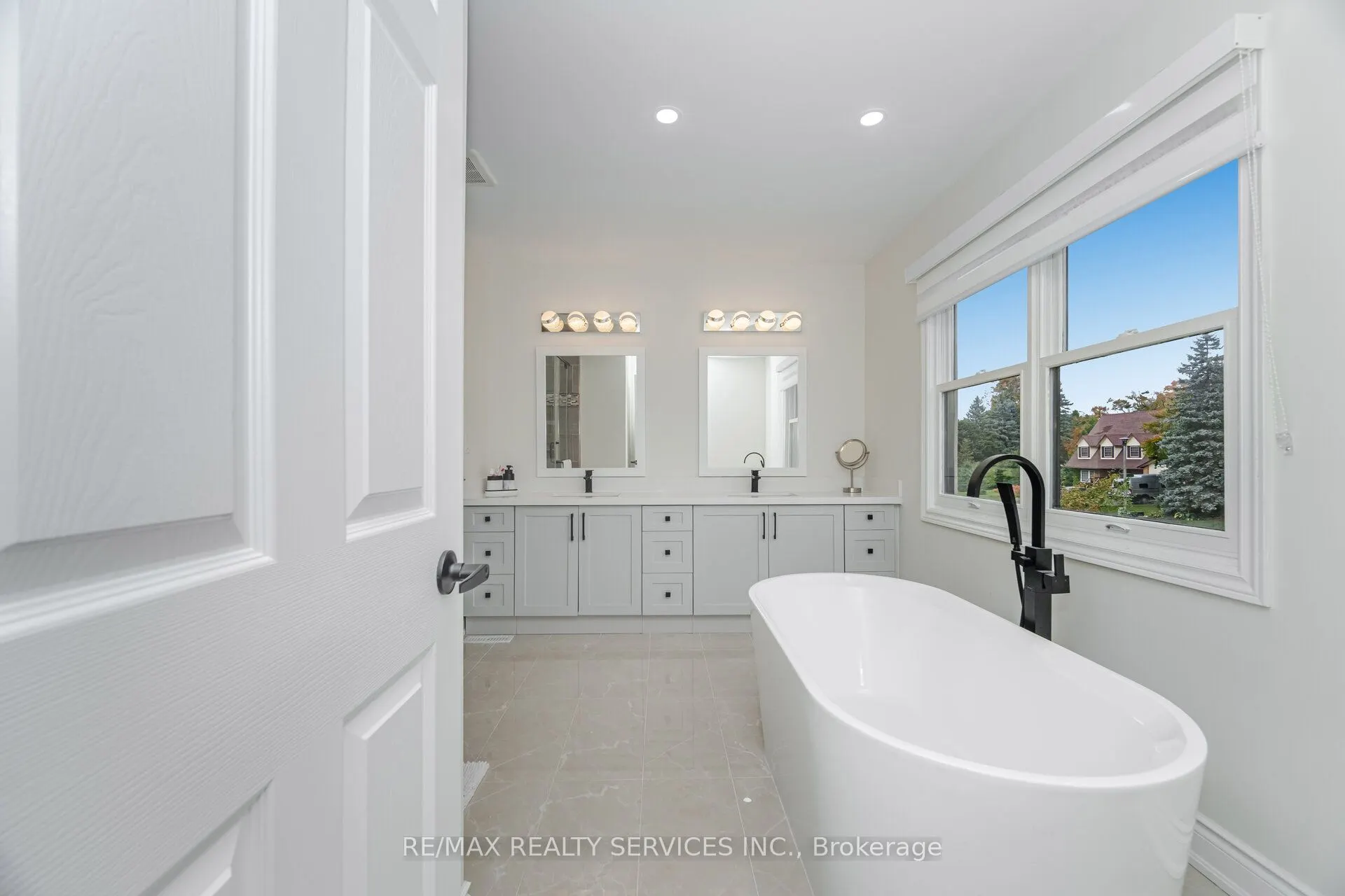 14 Snowberry Court