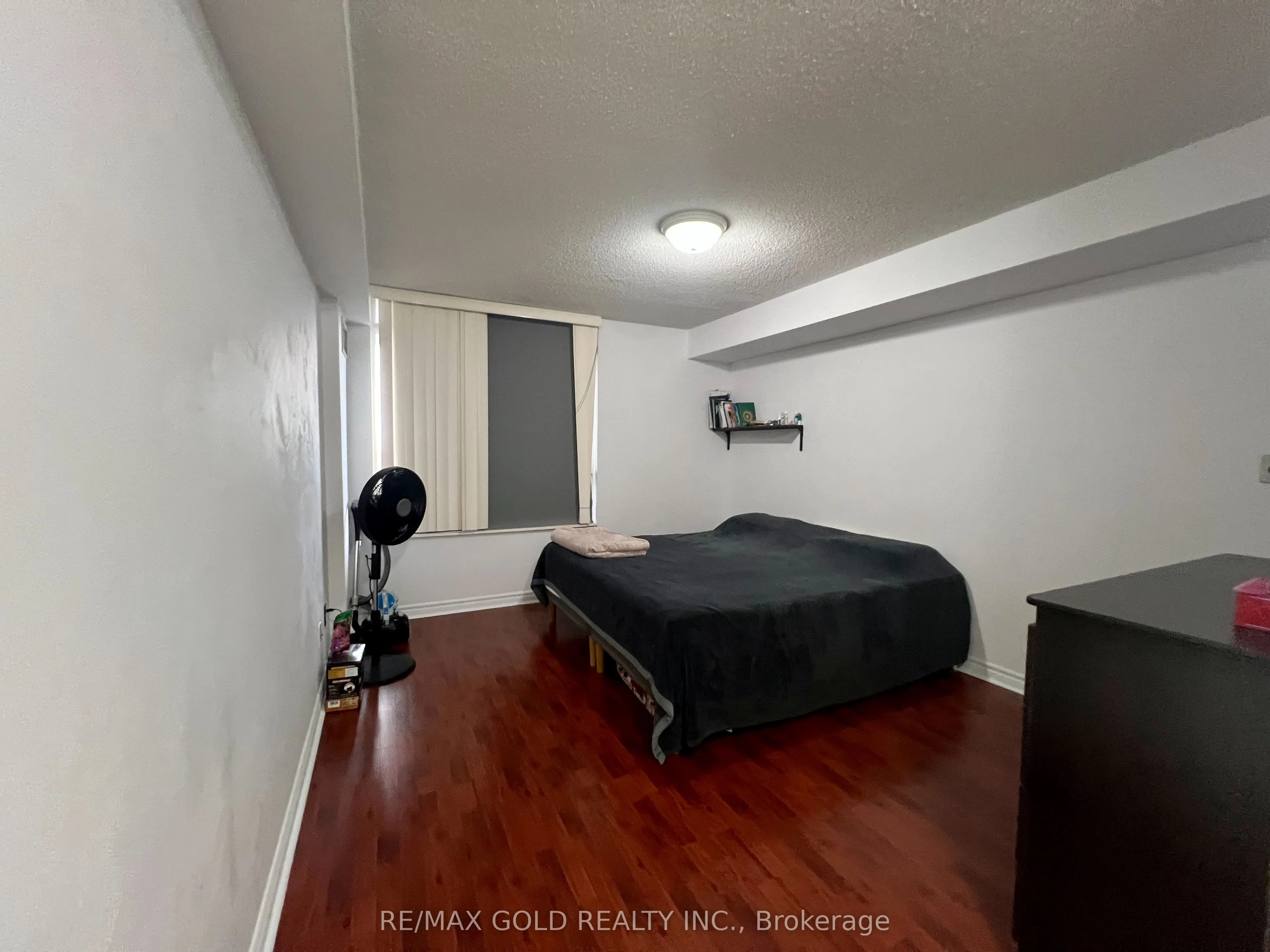 3880 Duke Of York Boulevard, ##2207