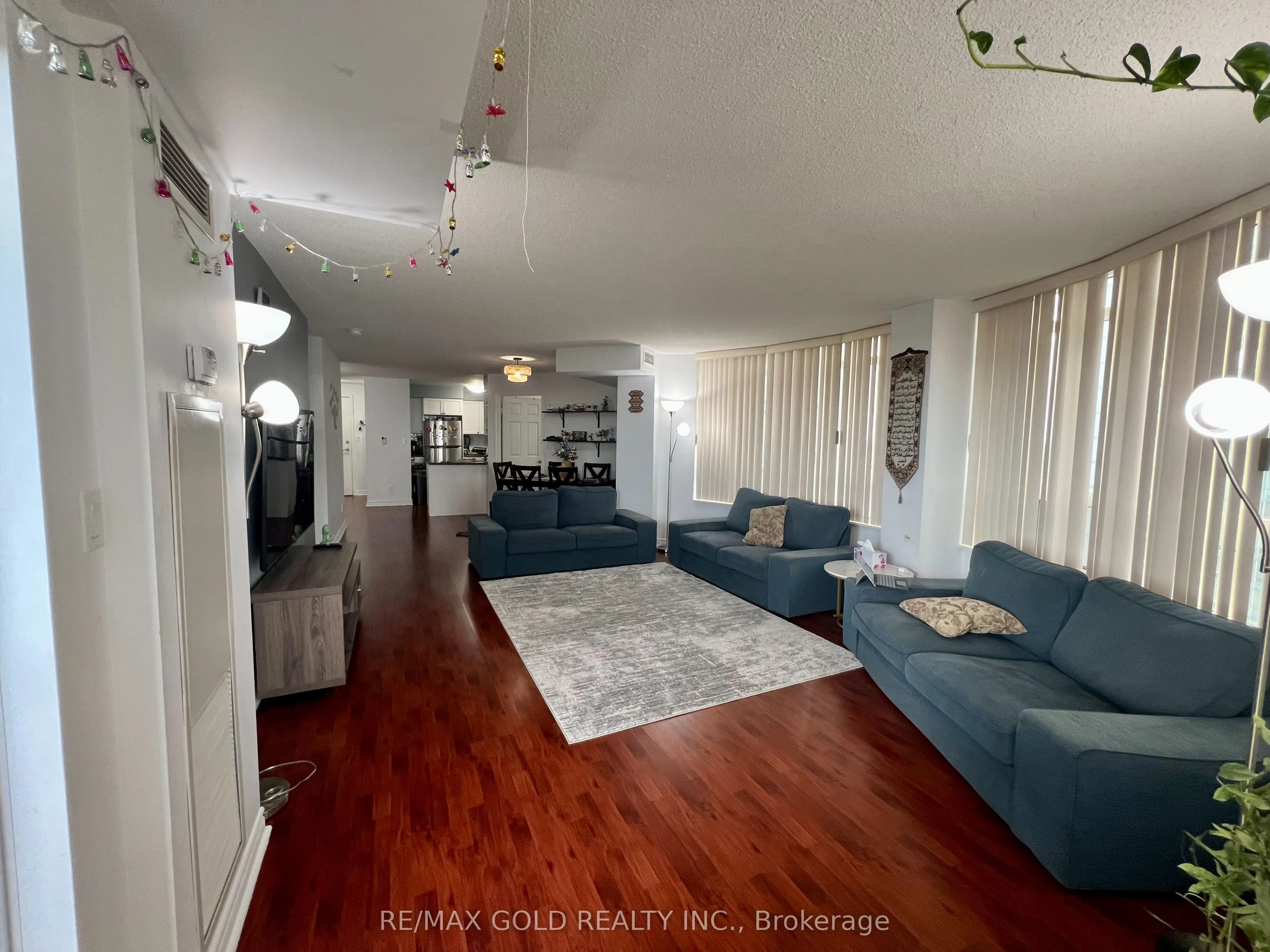 3880 Duke Of York Boulevard, ##2207