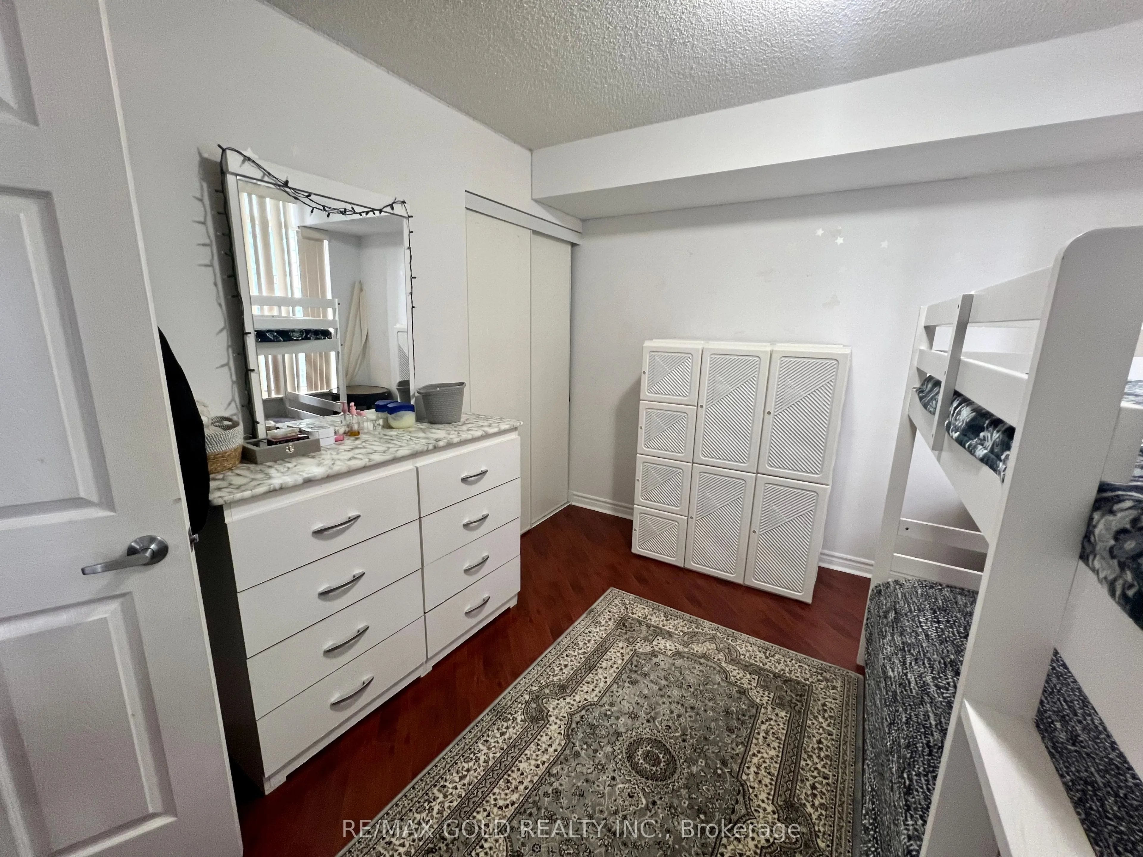 3880 Duke Of York Boulevard, ##2207