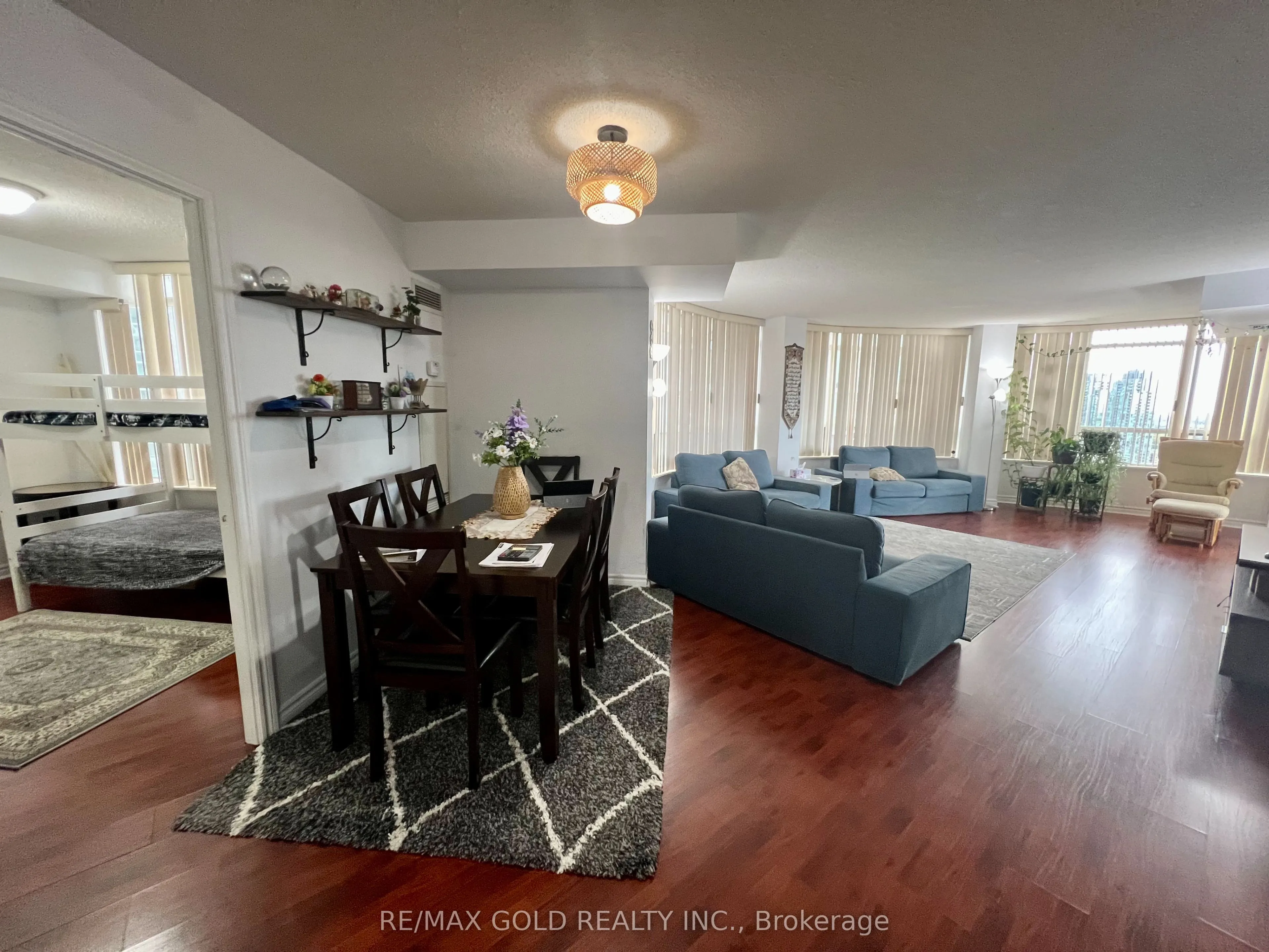 3880 Duke Of York Boulevard, ##2207