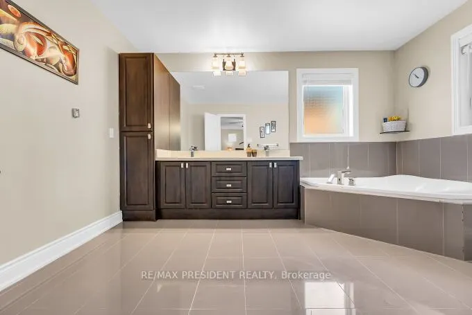 1466 Willowvale Gardens