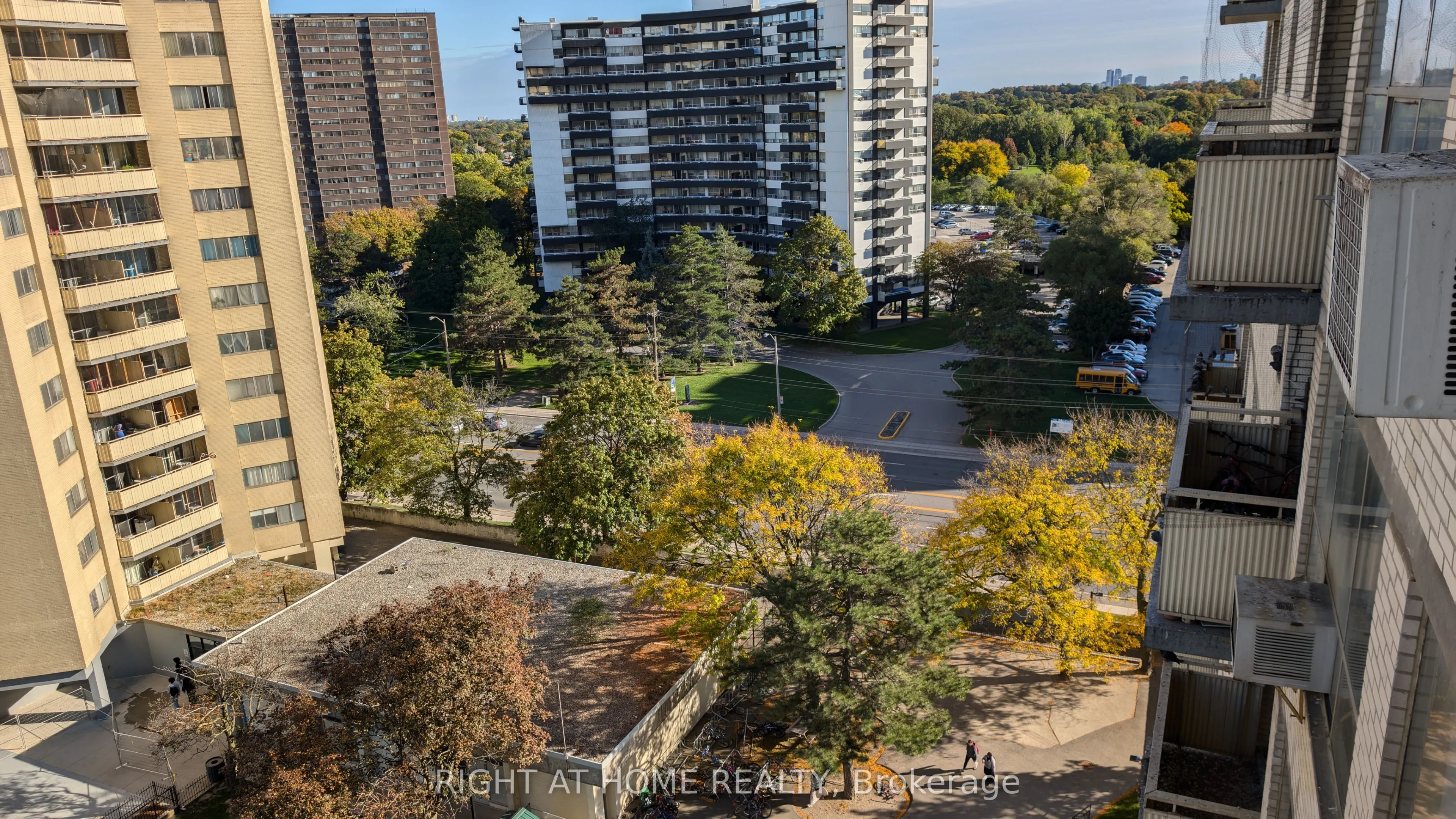 340 Dixon Road N, #1115